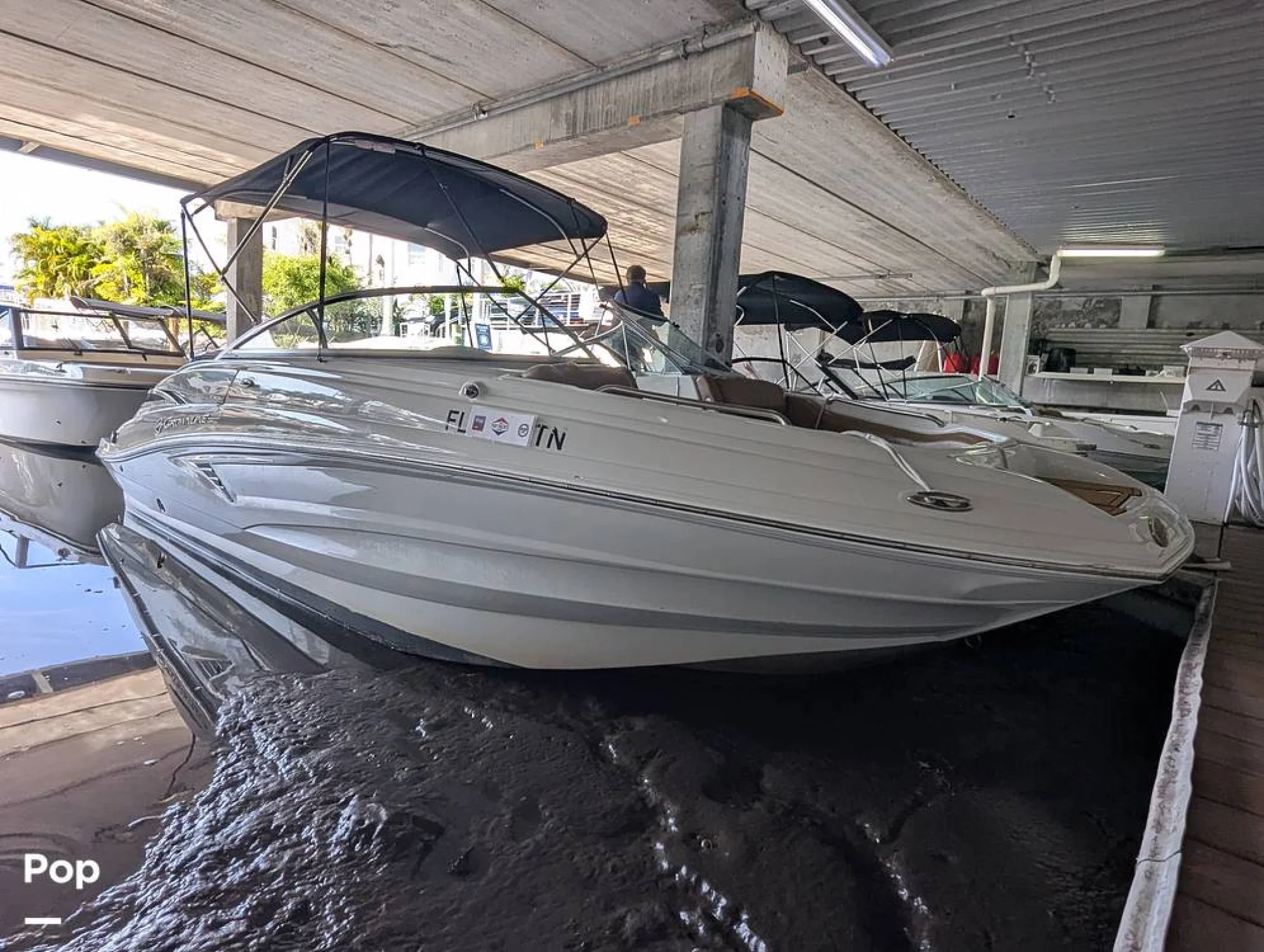 2023 Crownline E235XS - Main Image