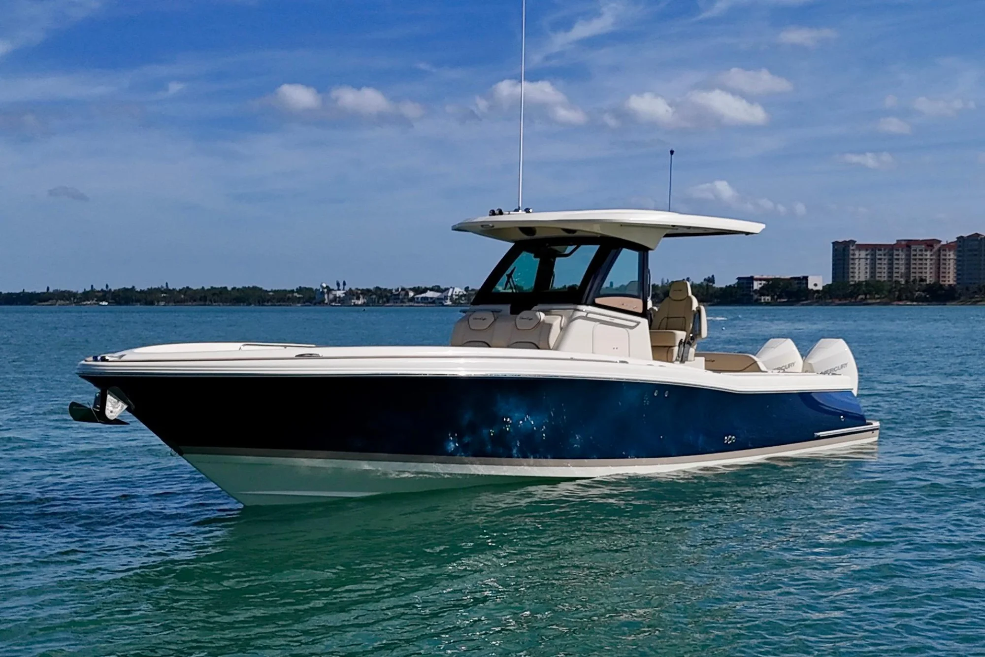 2026 Chris-Craft Catalina 31 - Image 3