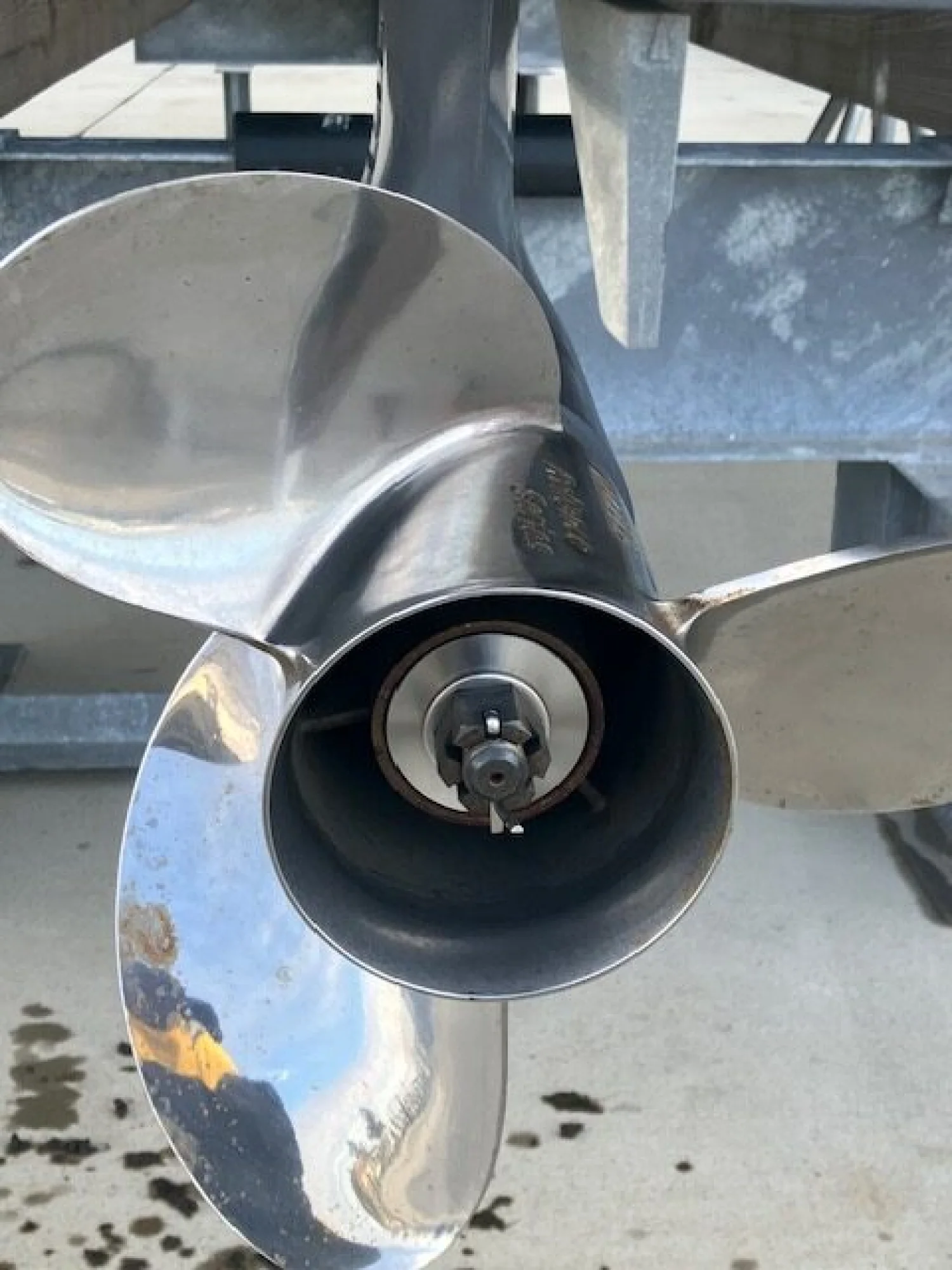 2024 Sea Hunt Ultra 219 - Image 3