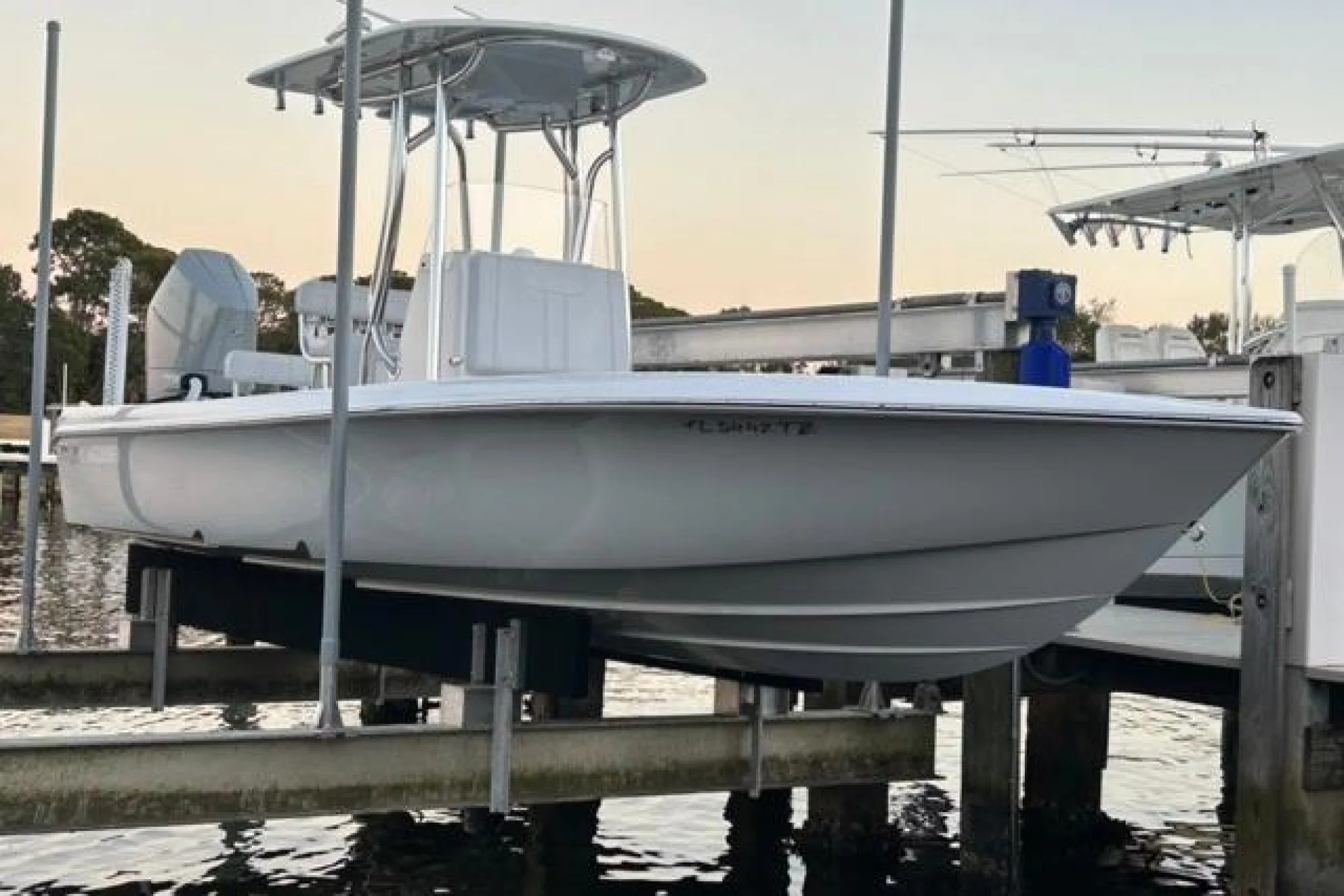 Contender 26 Bay - Image 2