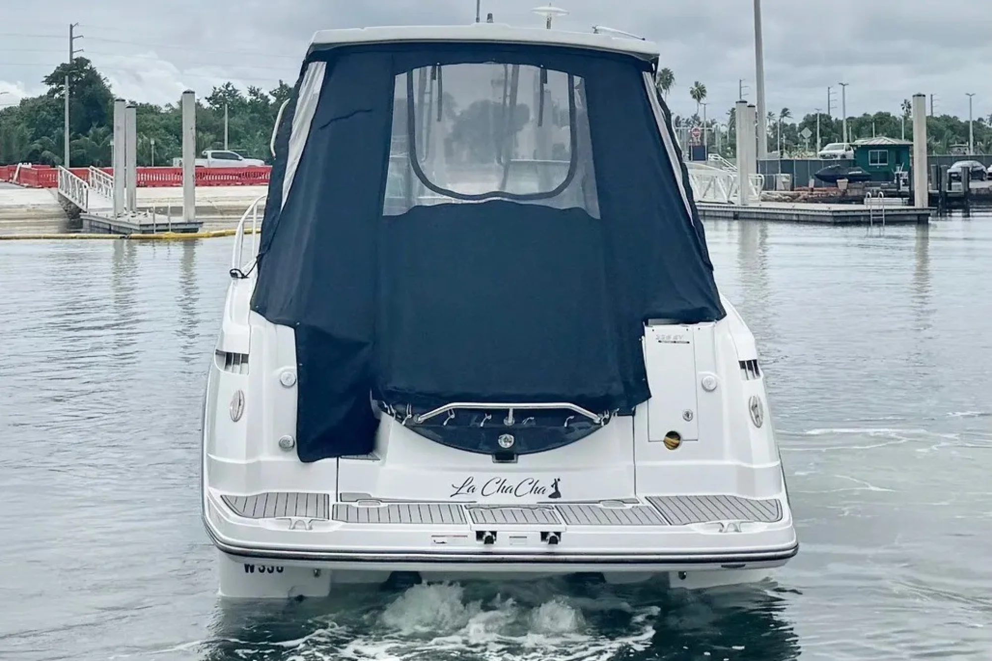2021 Monterey 335 Sport Yacht - Image 4