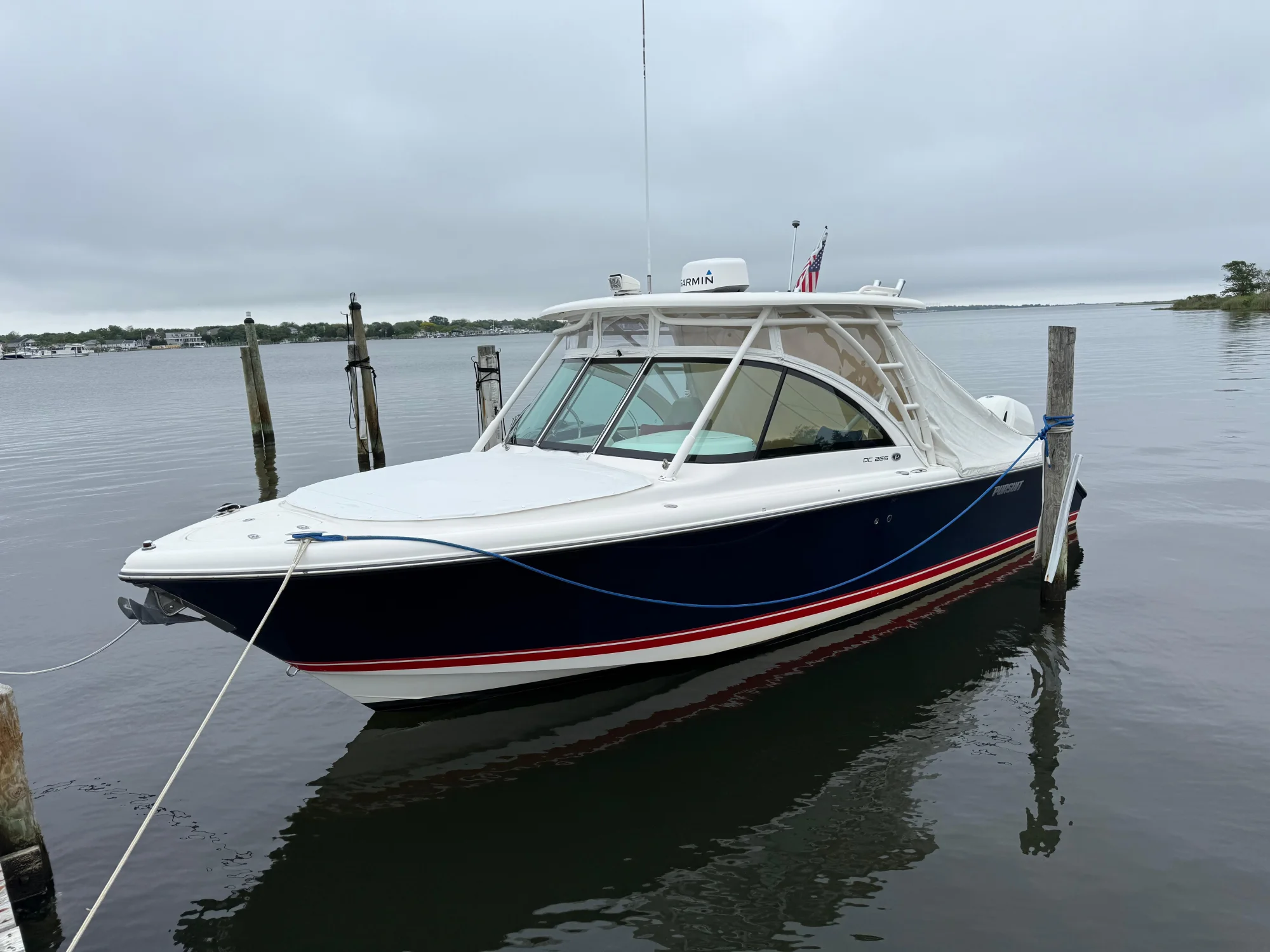 2016 Pursuit DC 265 Dual Console - Image 3
