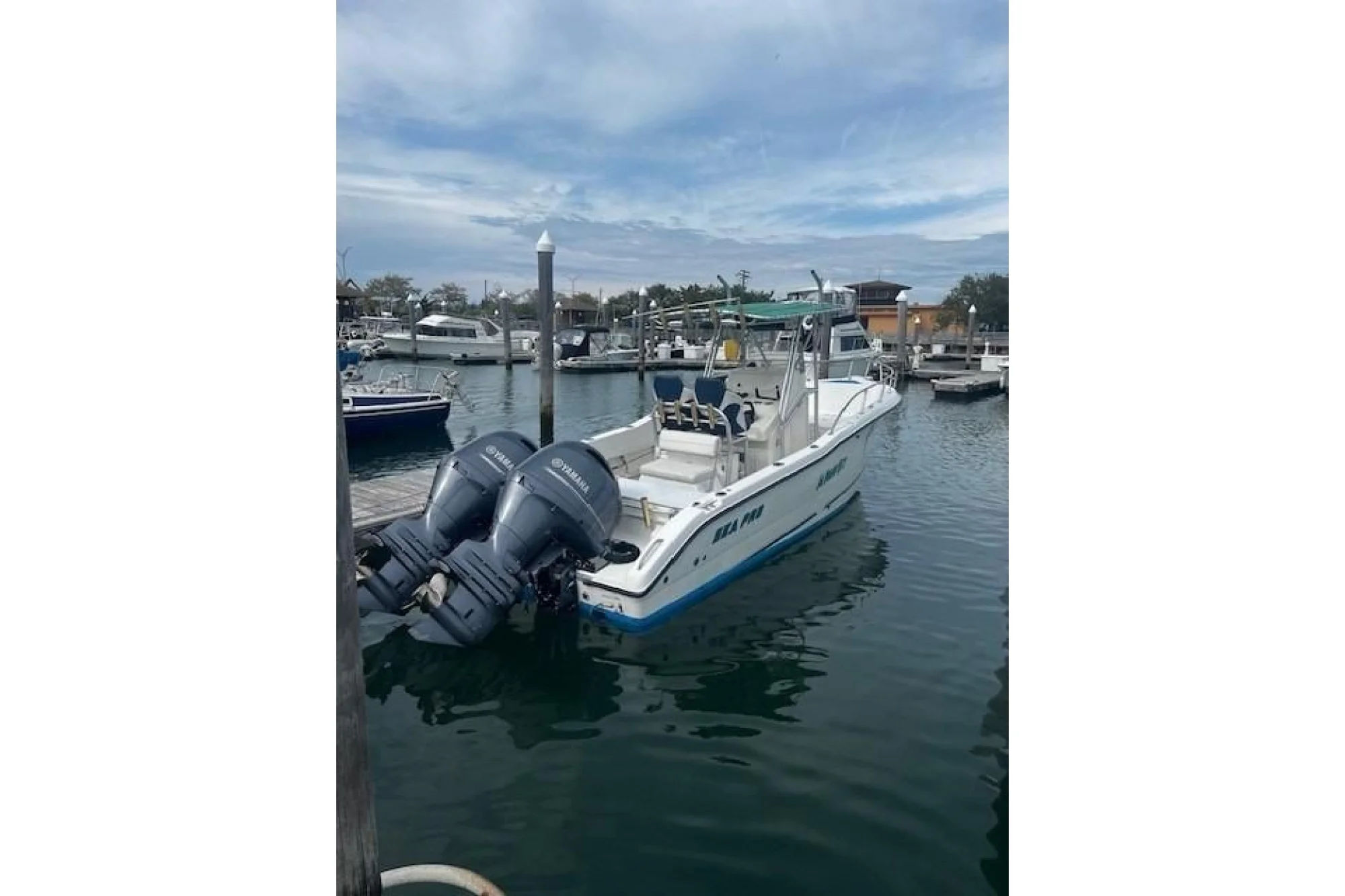 2001 26' Sea Pro 255 Center Console | 26ft