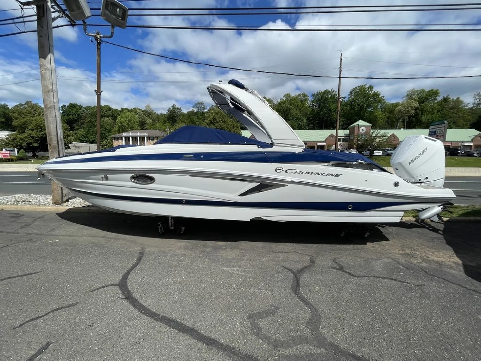 2026 Crownline 288 XSS