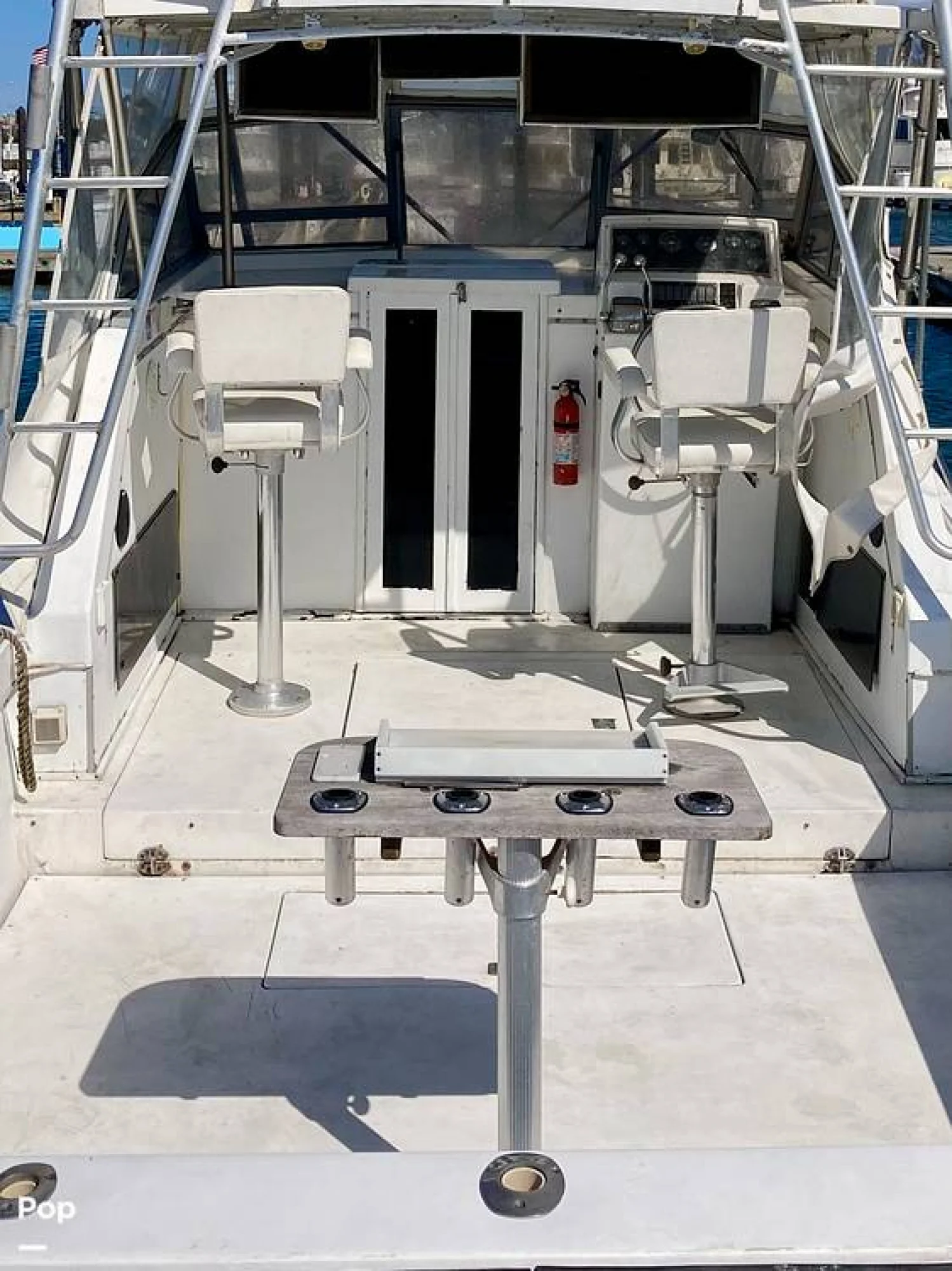 1983 Topaz 29 - Image 4