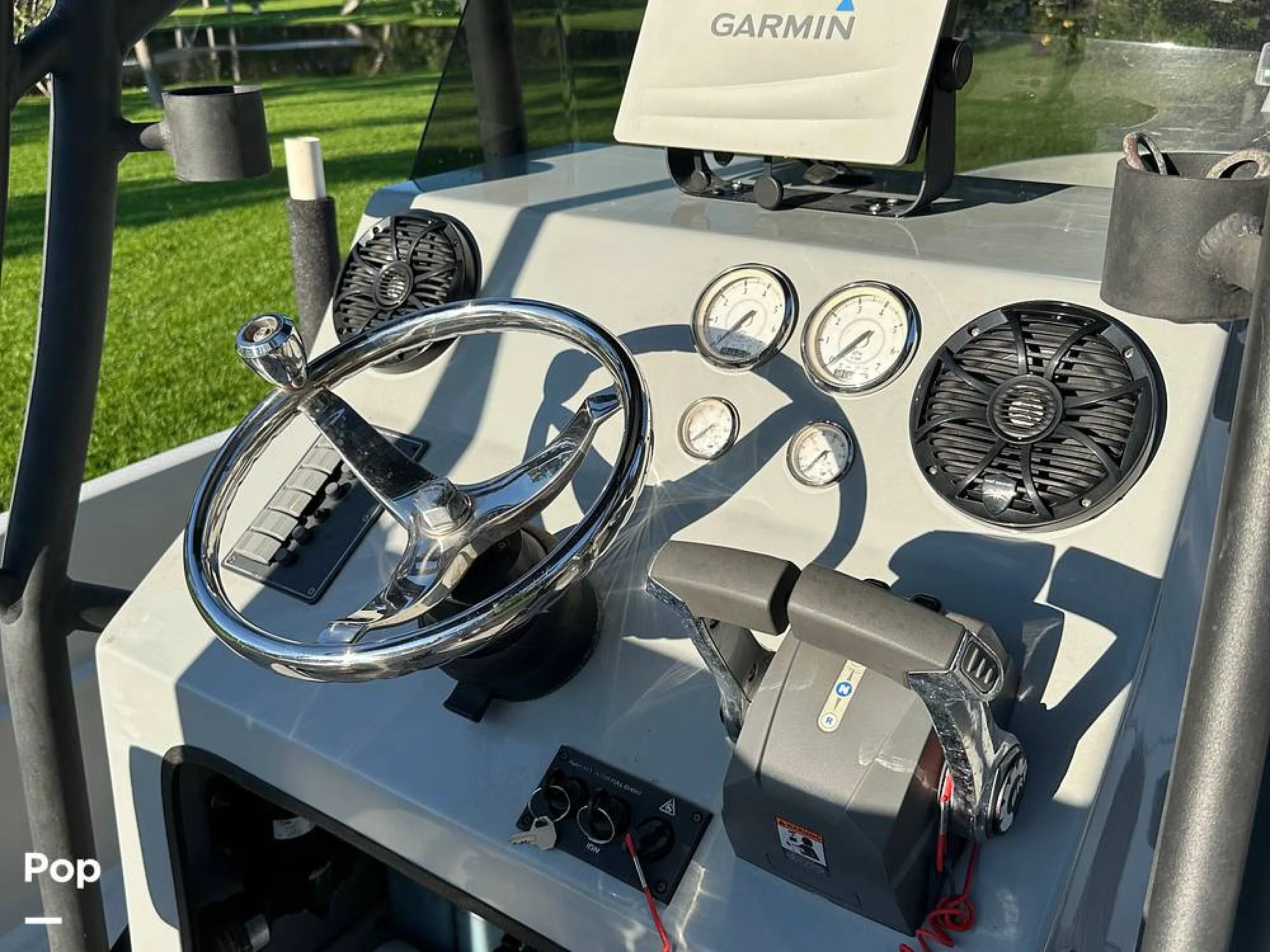 1992 Boston Whaler Guardian 250 - Image 3