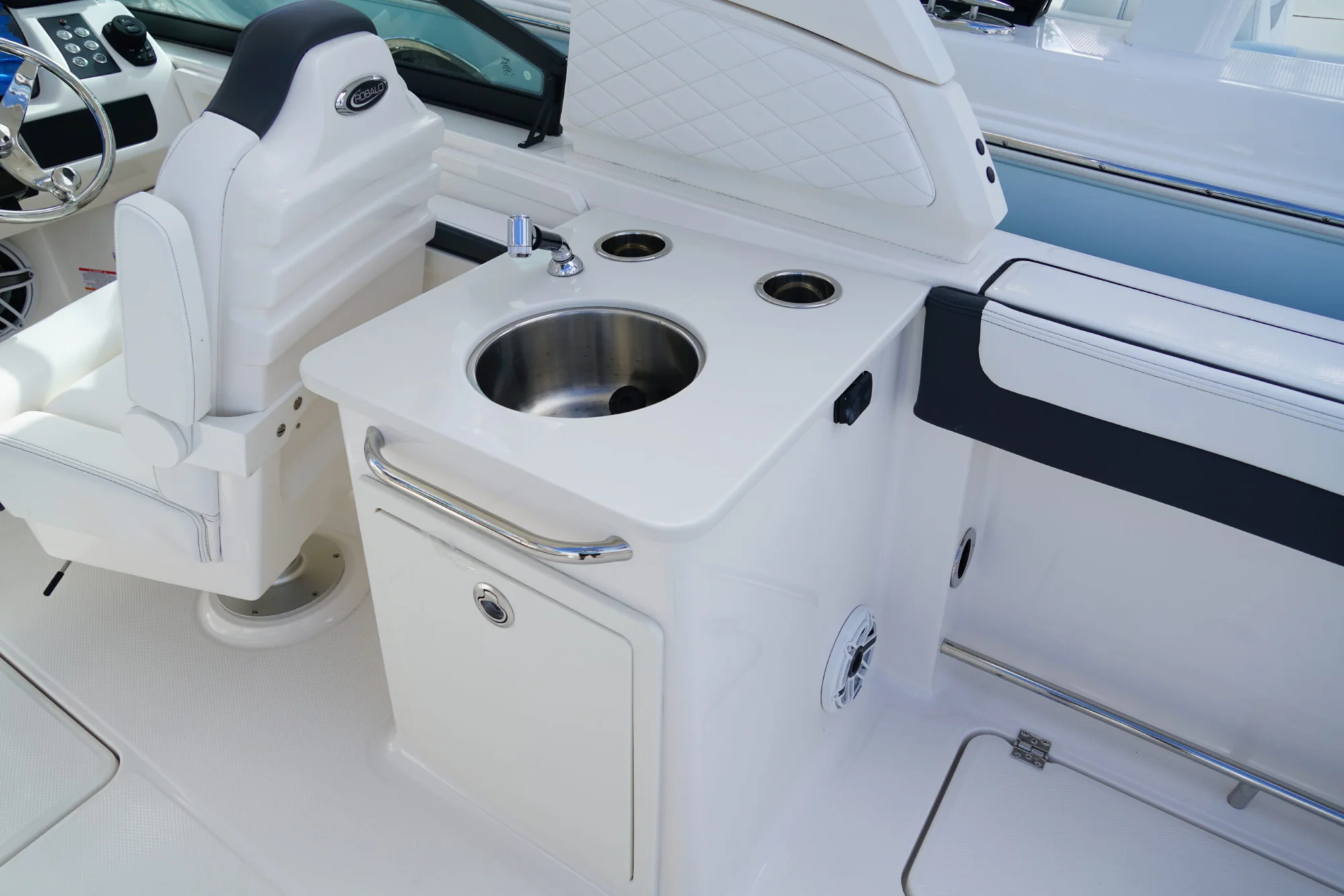 2026 ROBALO R257 - Image 4