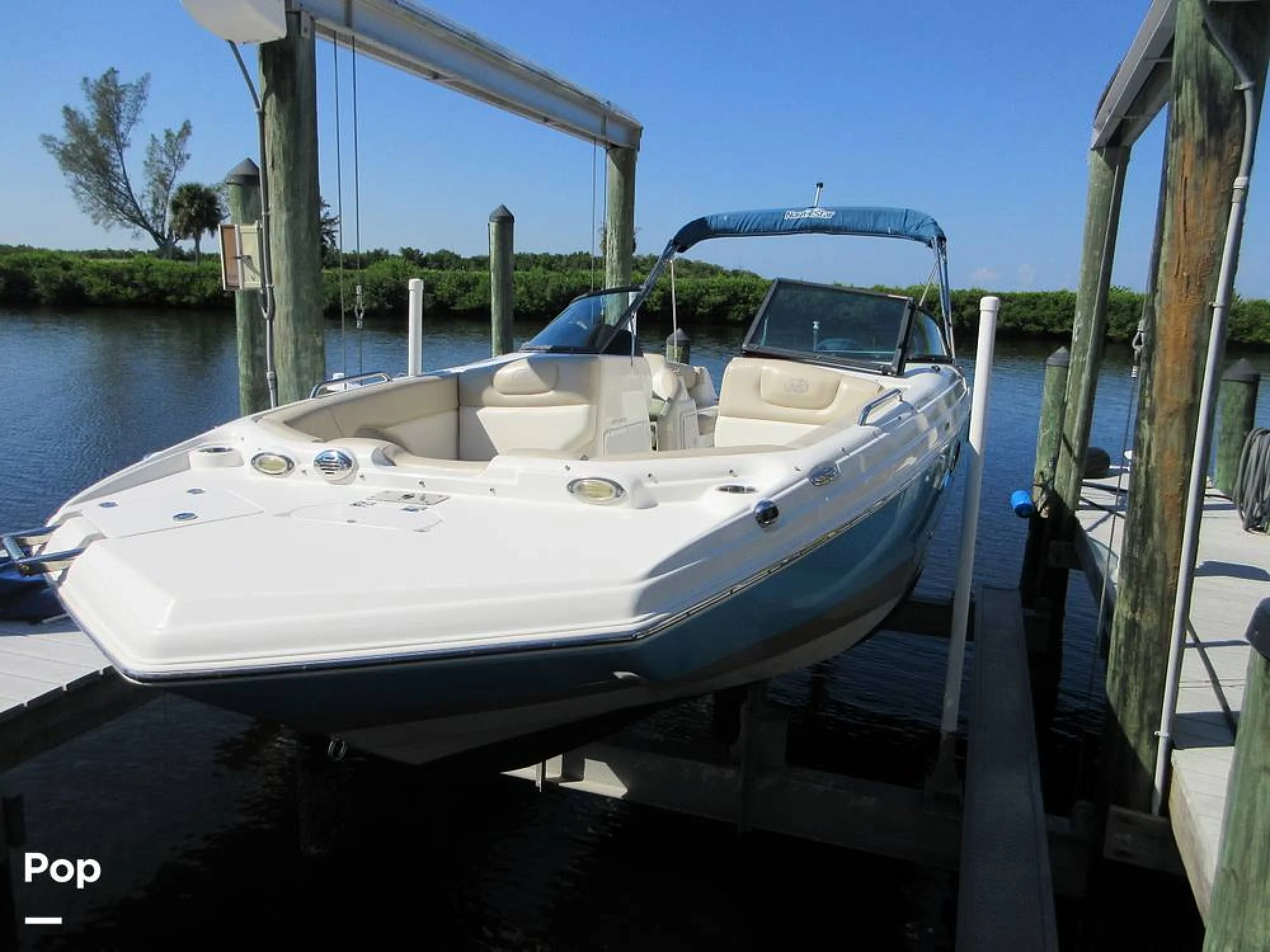 2017 NauticStar 243DC - Image 3