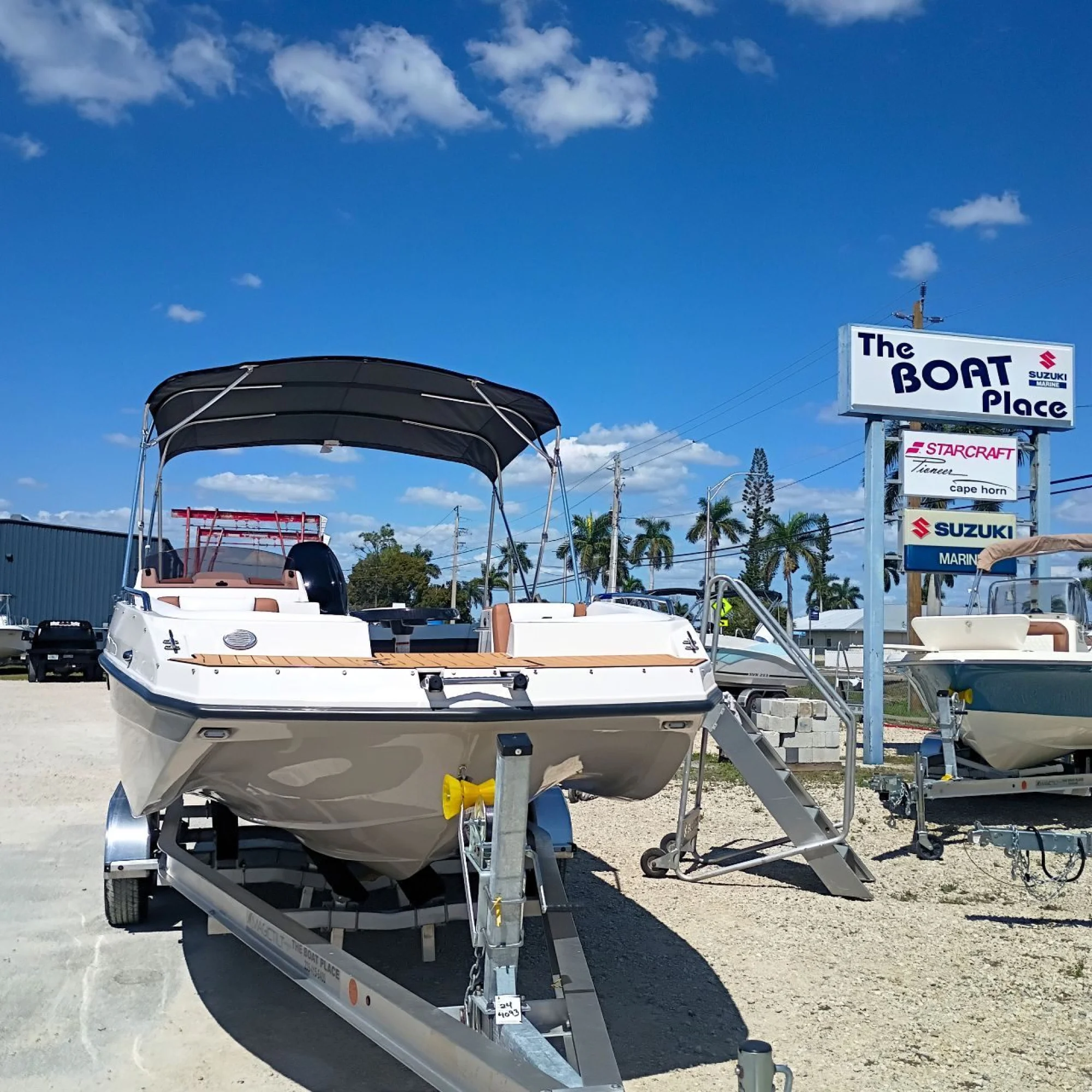 2026 Starcraft SVX 211 OB - Image 3