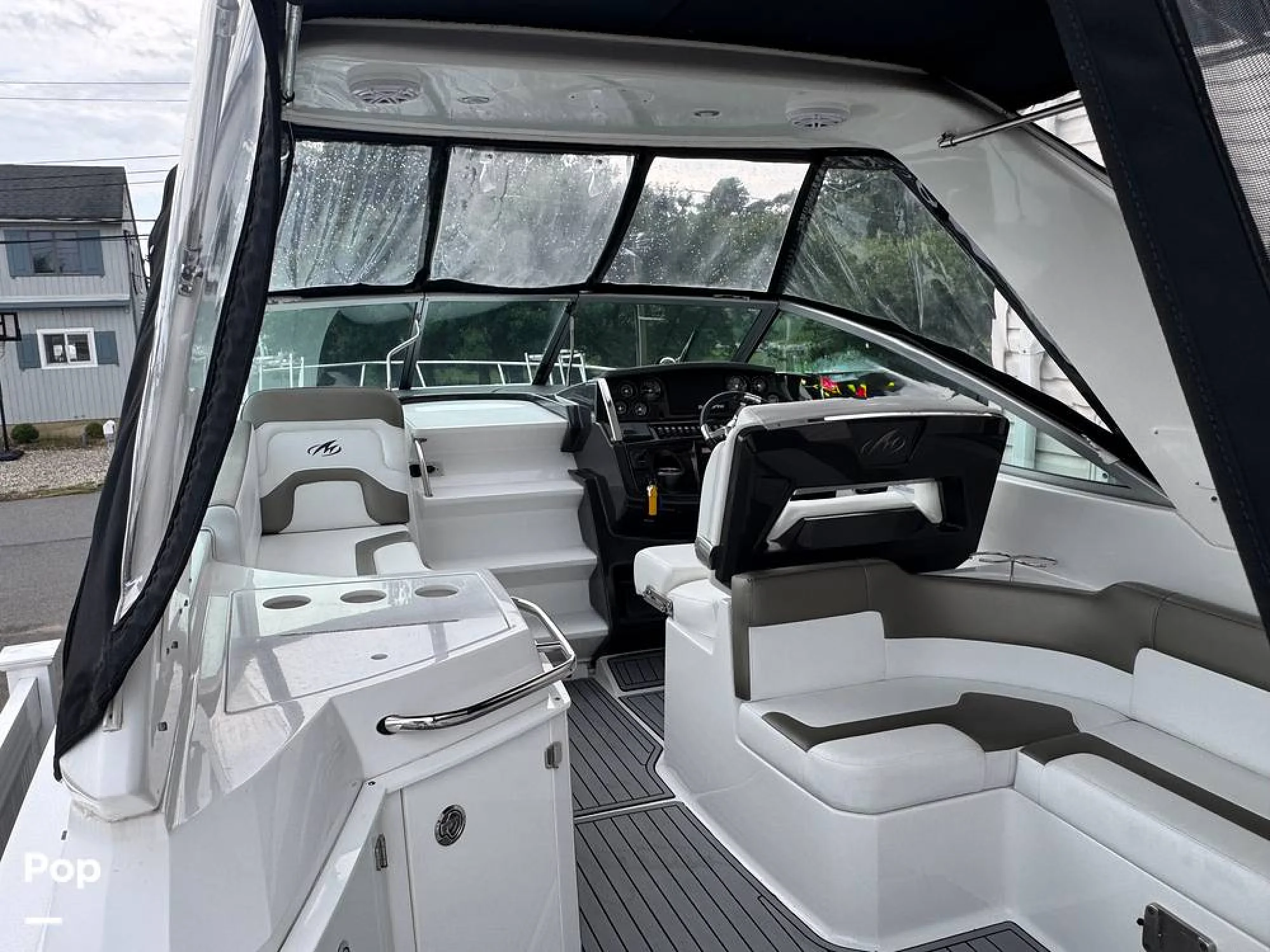 2019 Monterey 295 SY - Image 3