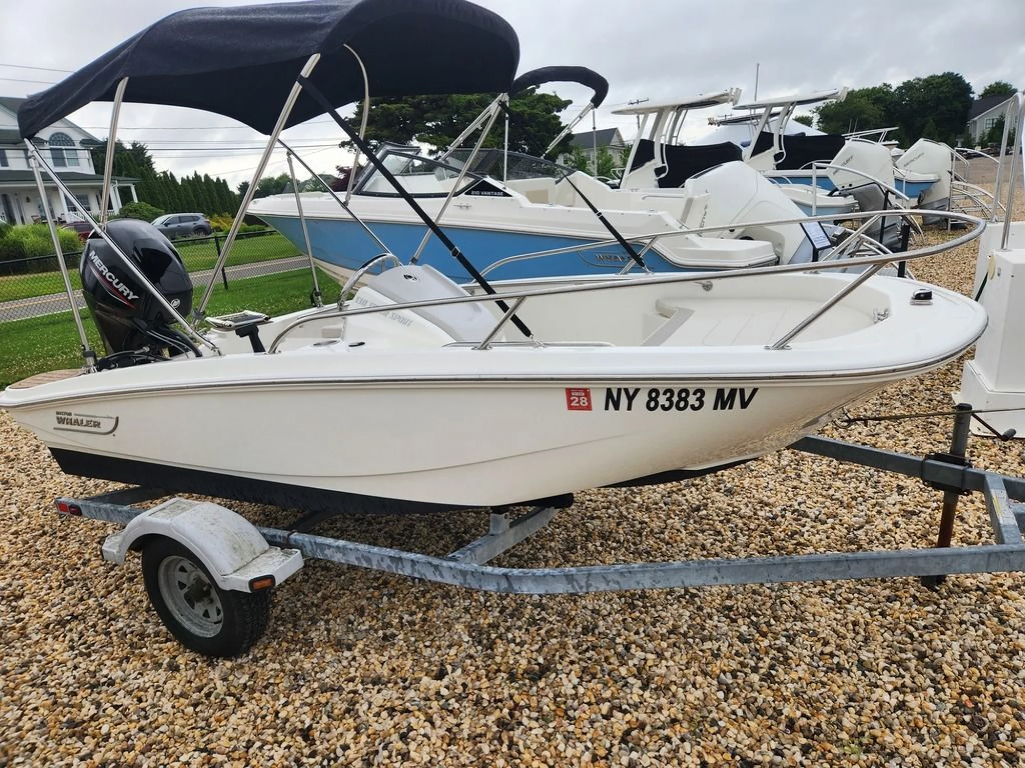 Boston Whaler 130 Super Sport - Image 3