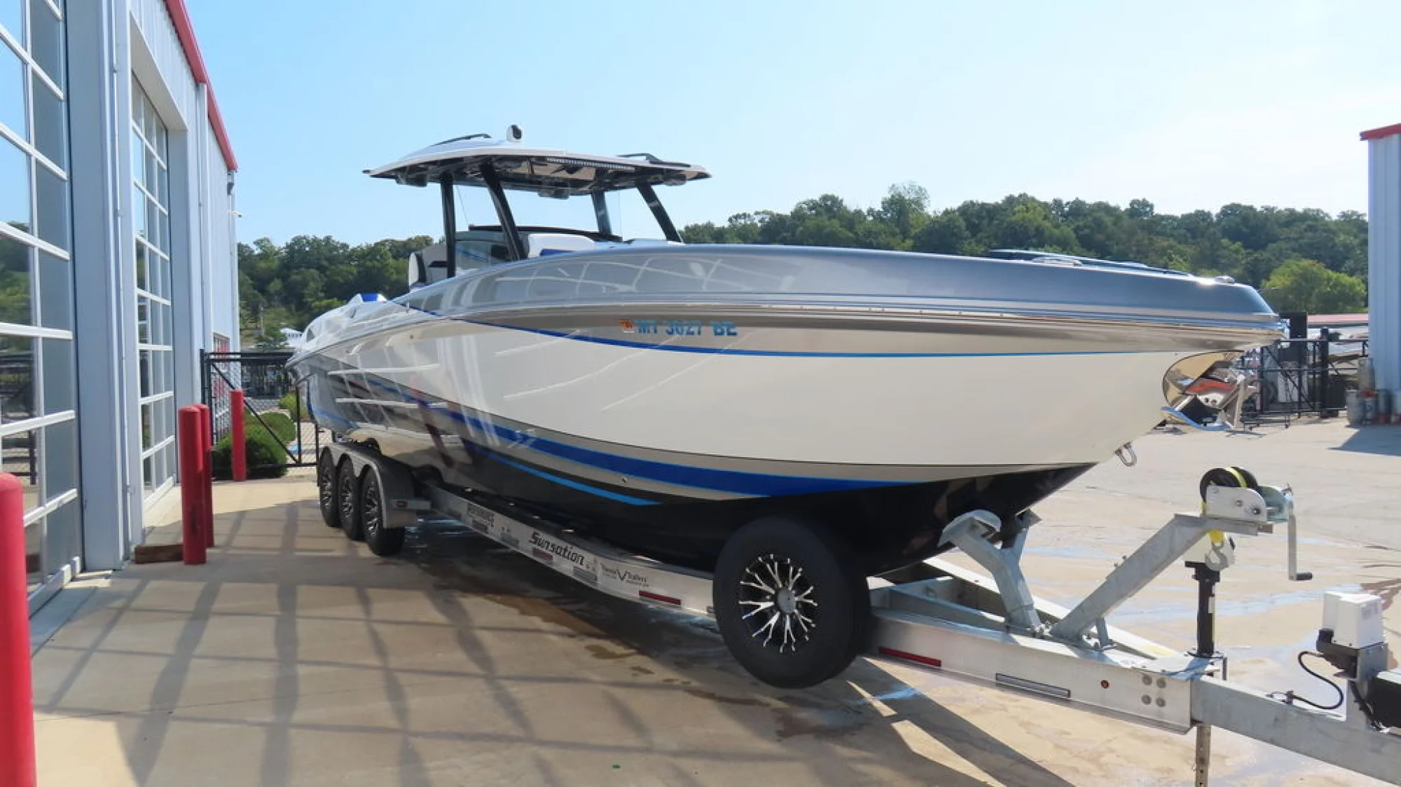 Sunsation Powerboats 34CCX - Image 3