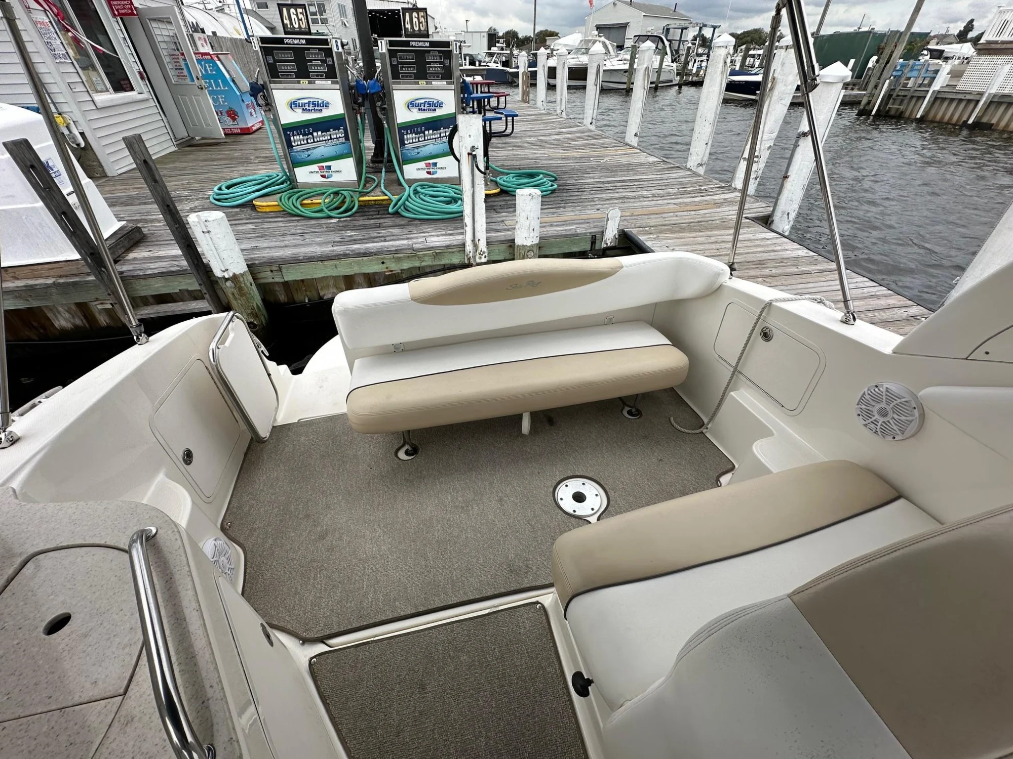2008 Sea Ray Sundancer 280 - Image 4