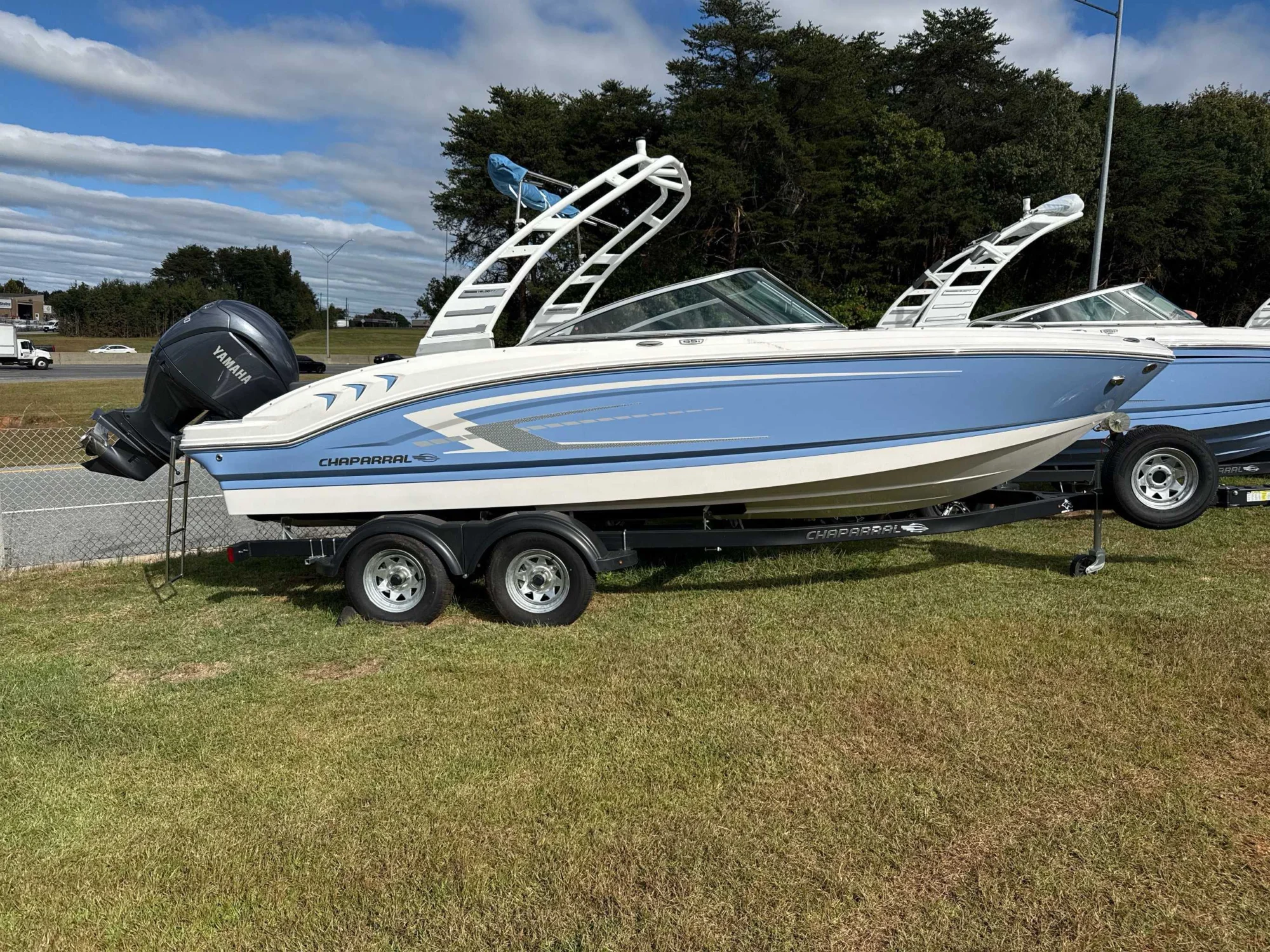2025 Chaparral 21 Ssi OB - Main Image