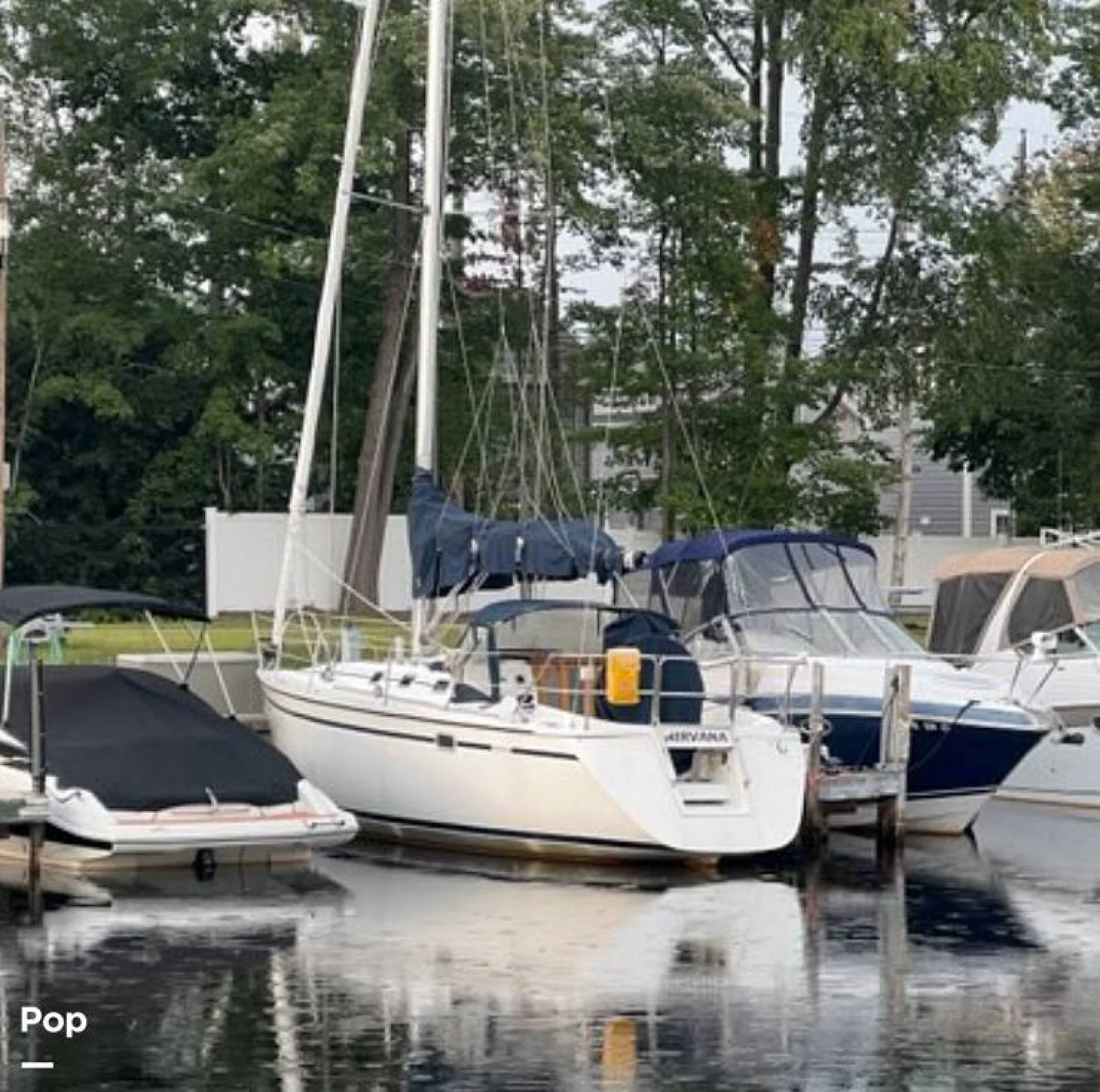 1988 Hunter 33.5 - Image 2