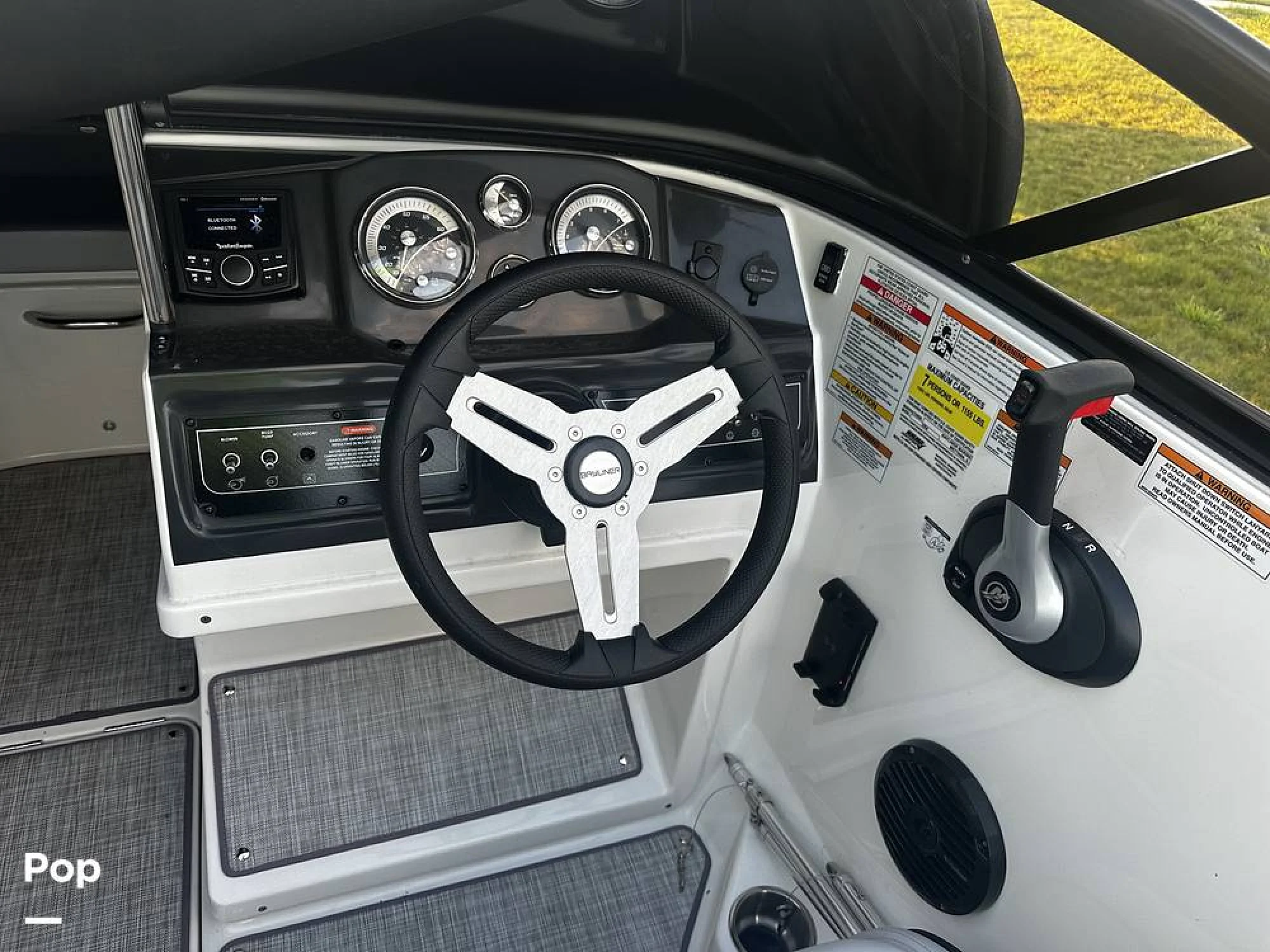 2023 Bayliner VR4 - Image 3