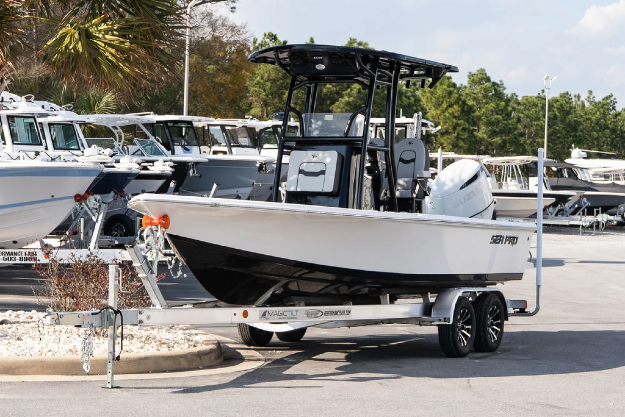 Sea Pro 230 DLX - Image 2