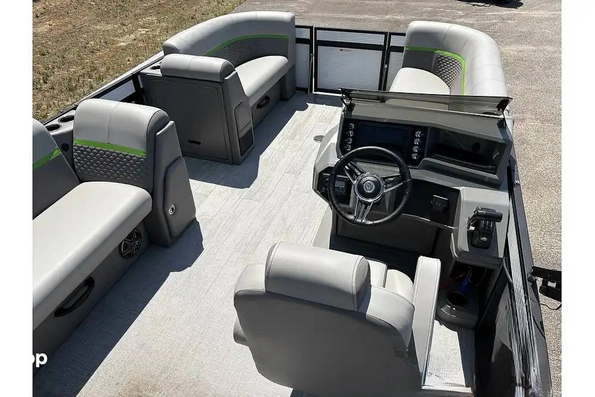 2024 Qwest E CLASS 20 LANAI-LTZ - Image 4