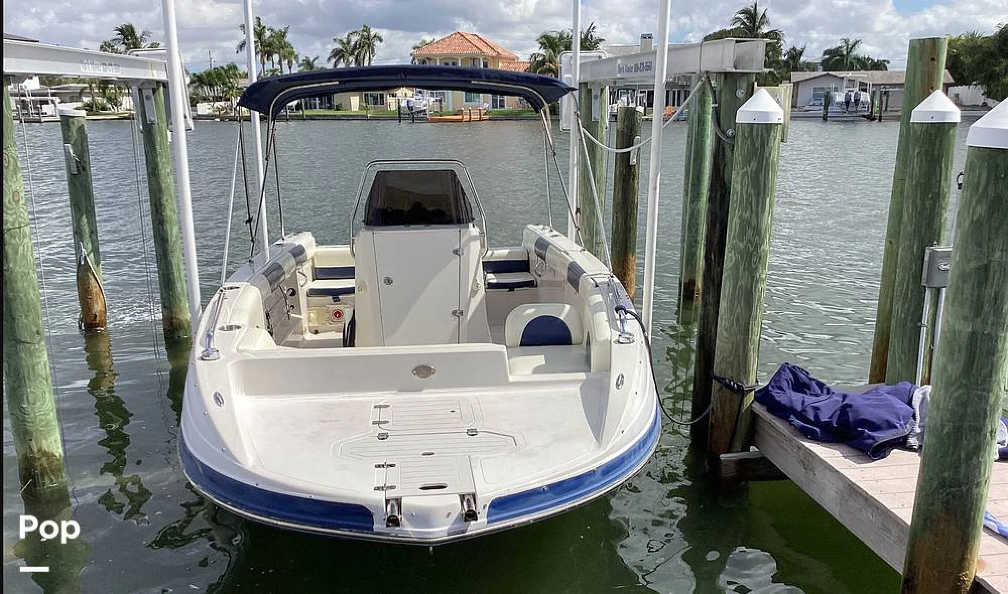 2008 Starcraft Aurora Star Step 229 CC - Main Image