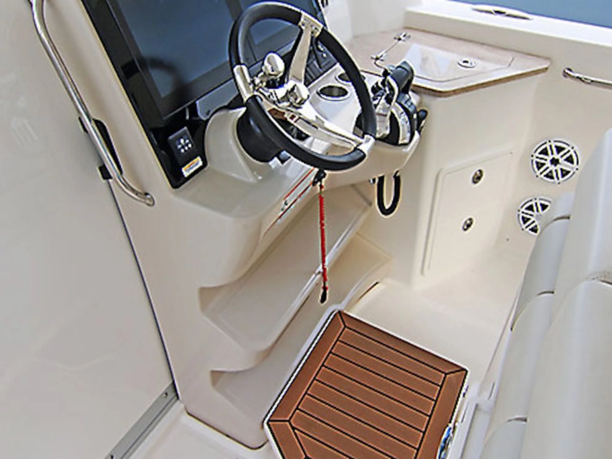 Boston Whaler 350 Realm - Image 5