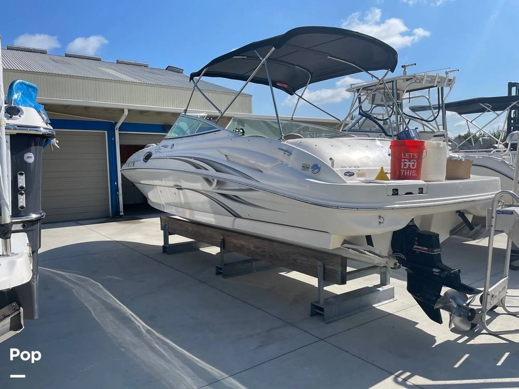 2002 Sea Ray 270 Sundeck - Main Image