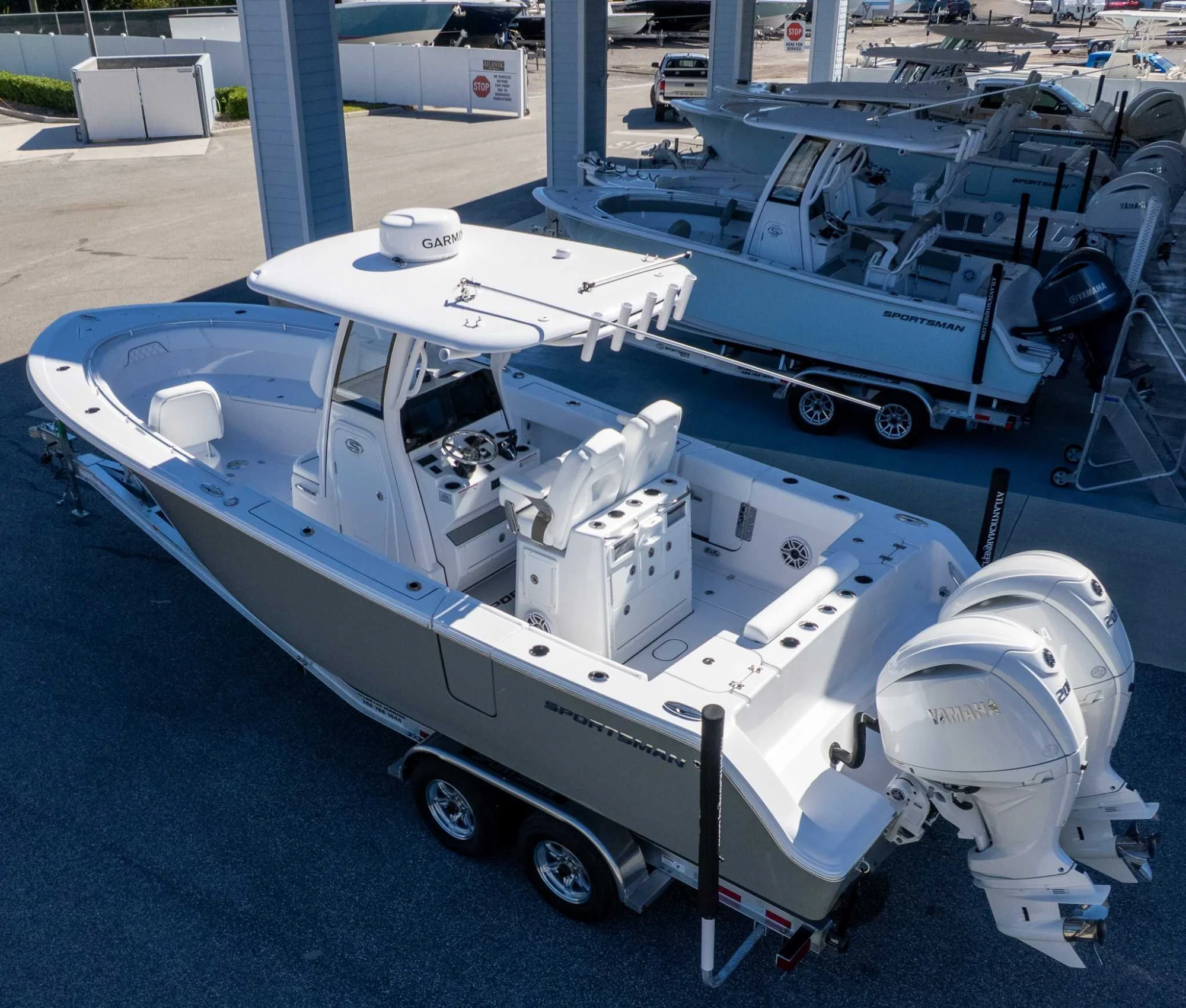 2023 Sea Pro 320 DLX - Image 3