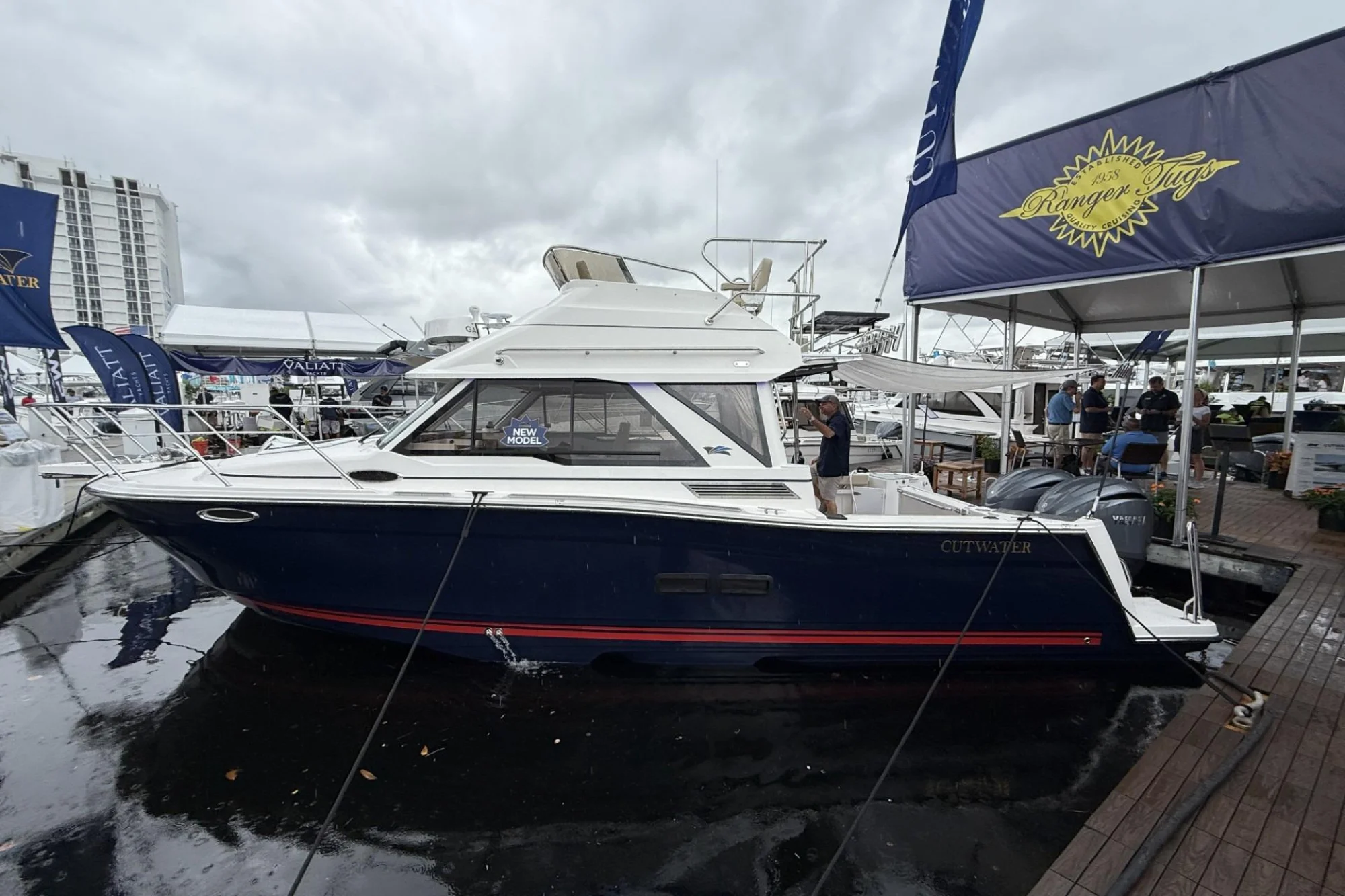 2026 Cutwater C-288 CB - Main Image