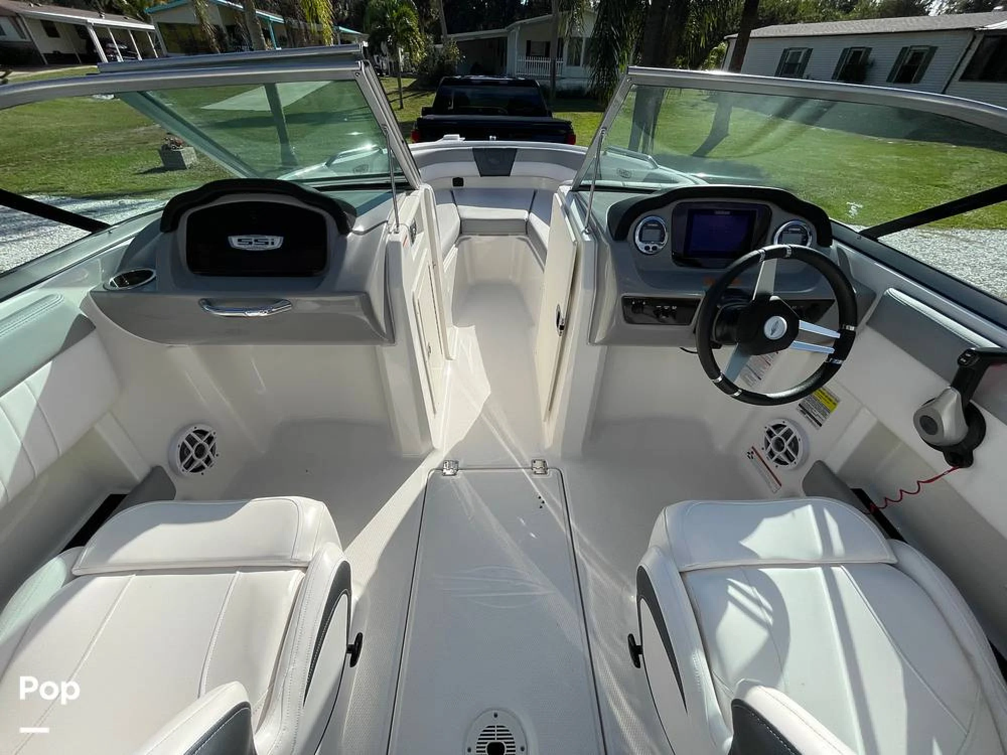 2021 Chaparral 21 SSI OB - Image 3