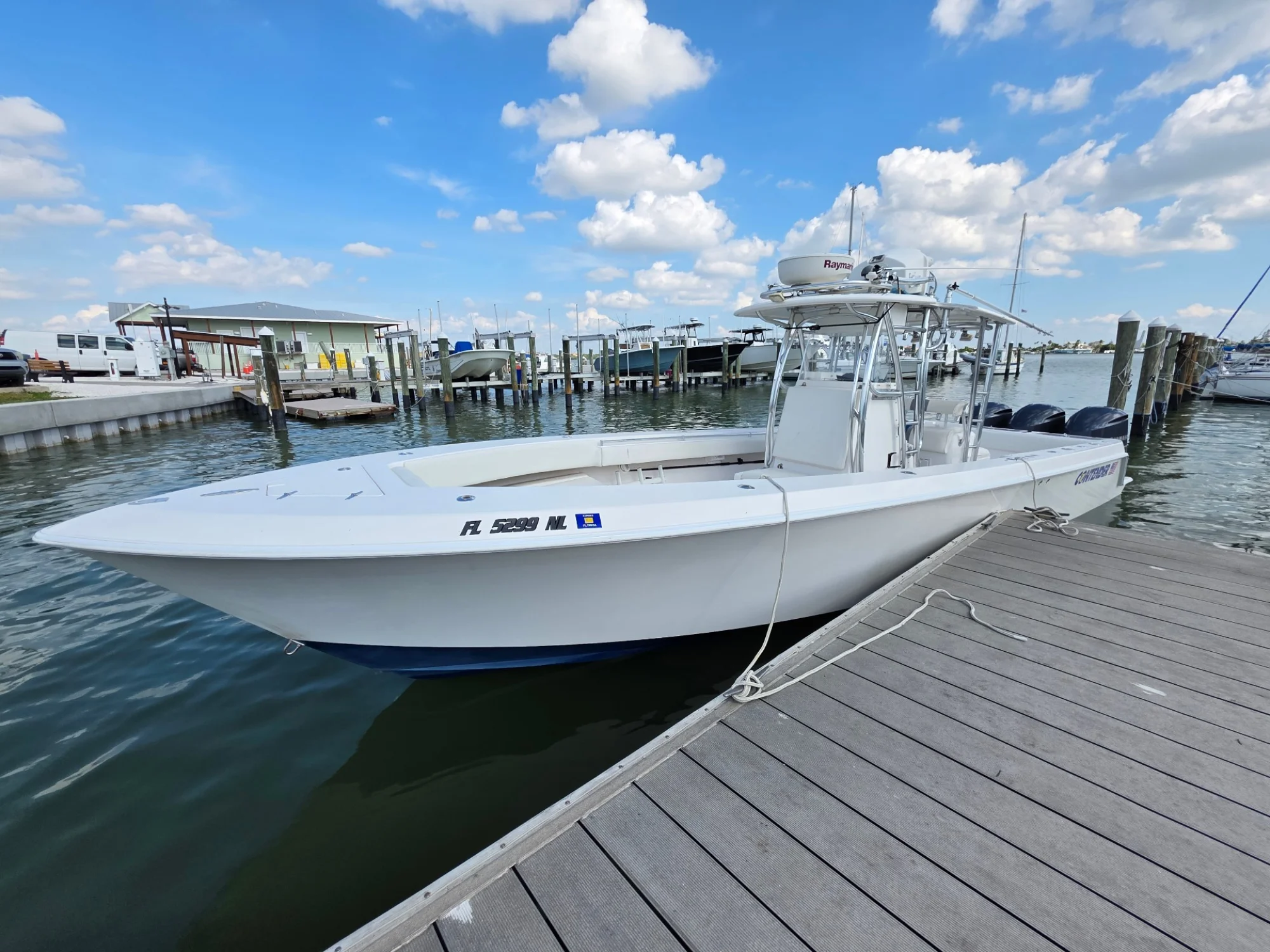 2007 CONTENDER 33T – TRIPLE 2015 YAMAHA 300s – TRAILER INCLUDED - Image 3