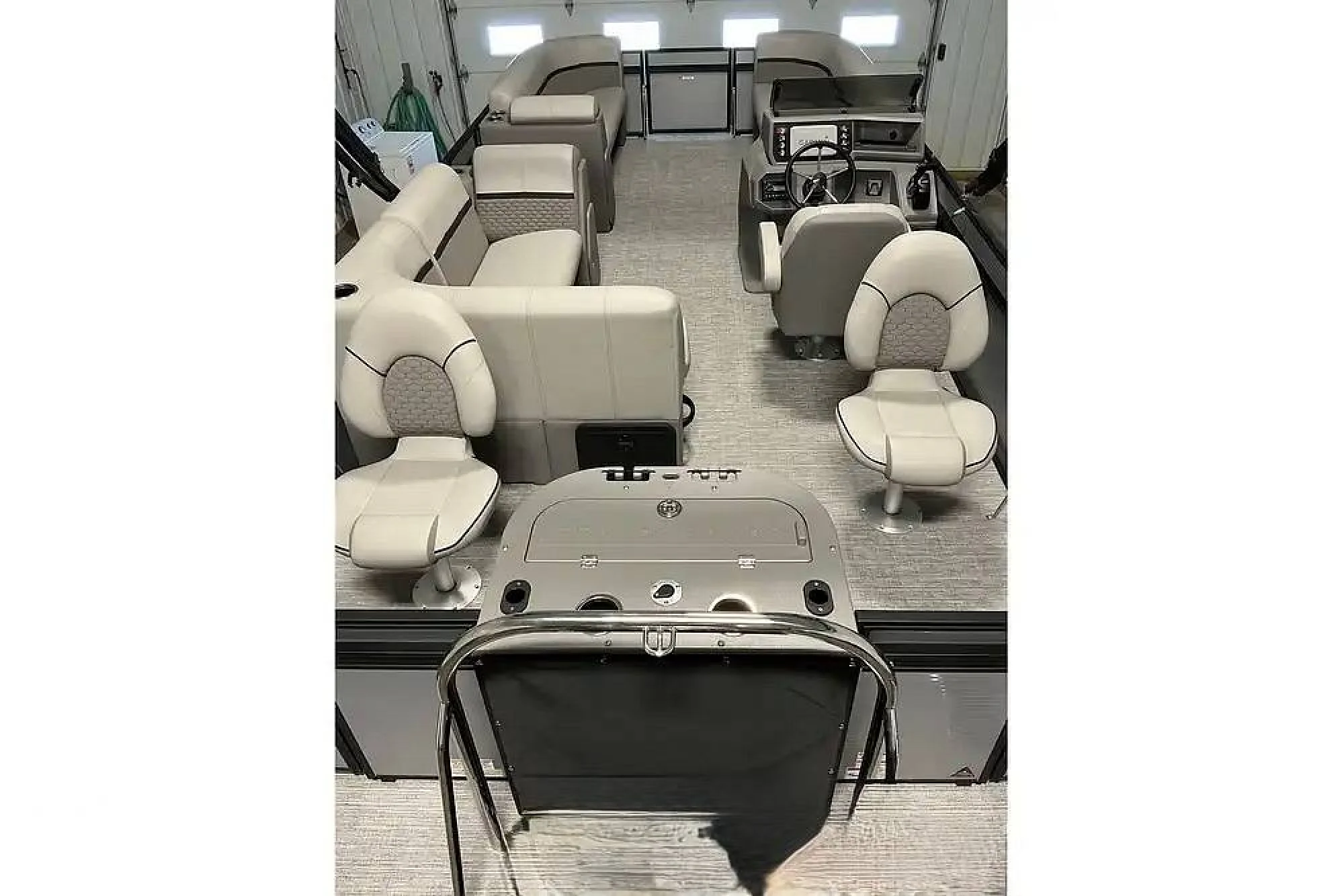 2024 Angler Qwest E22 AQ XRE CRUISE-LT - Image 2