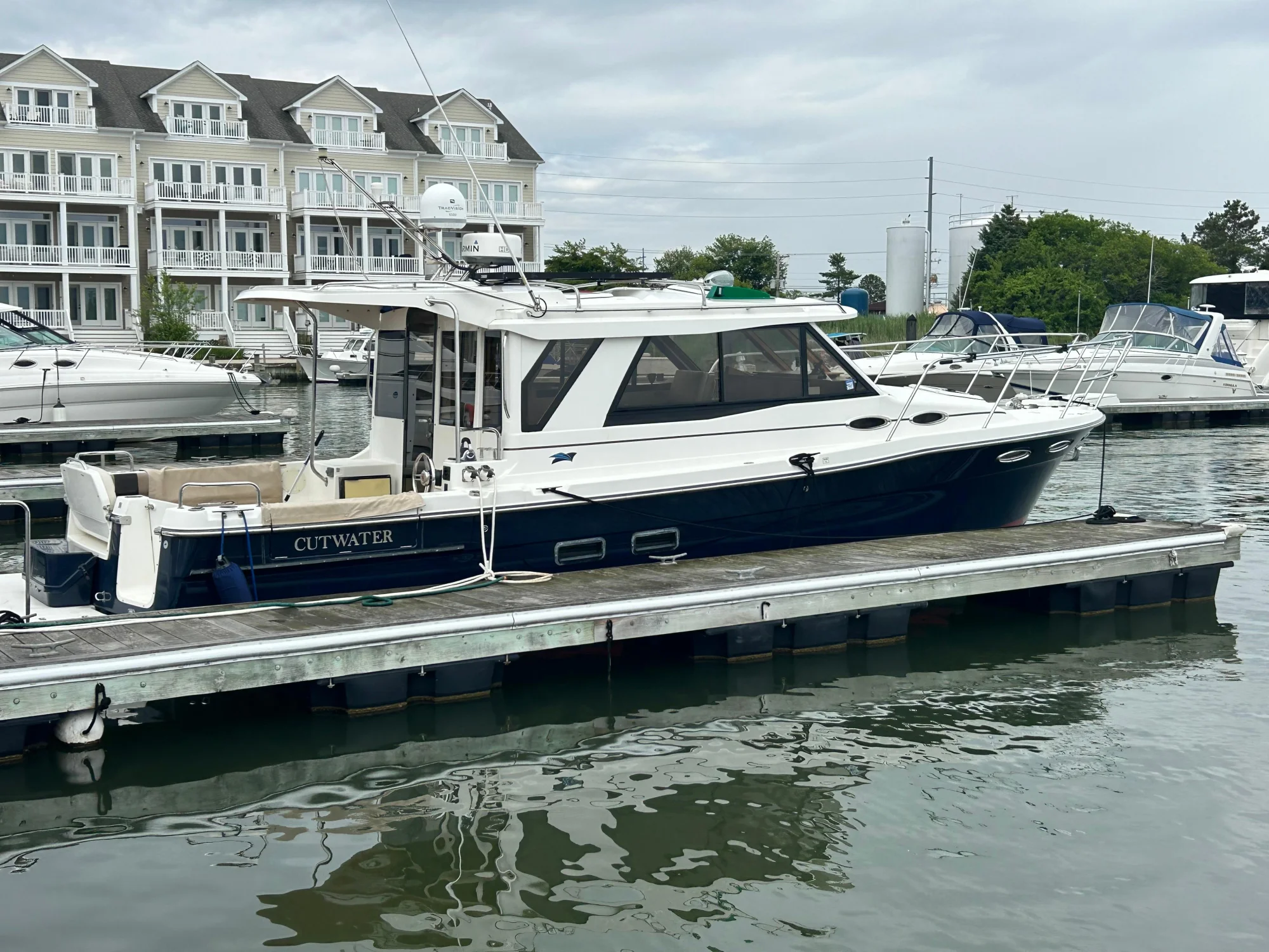 2014 Cutwater C-30 Sedan - Image 3