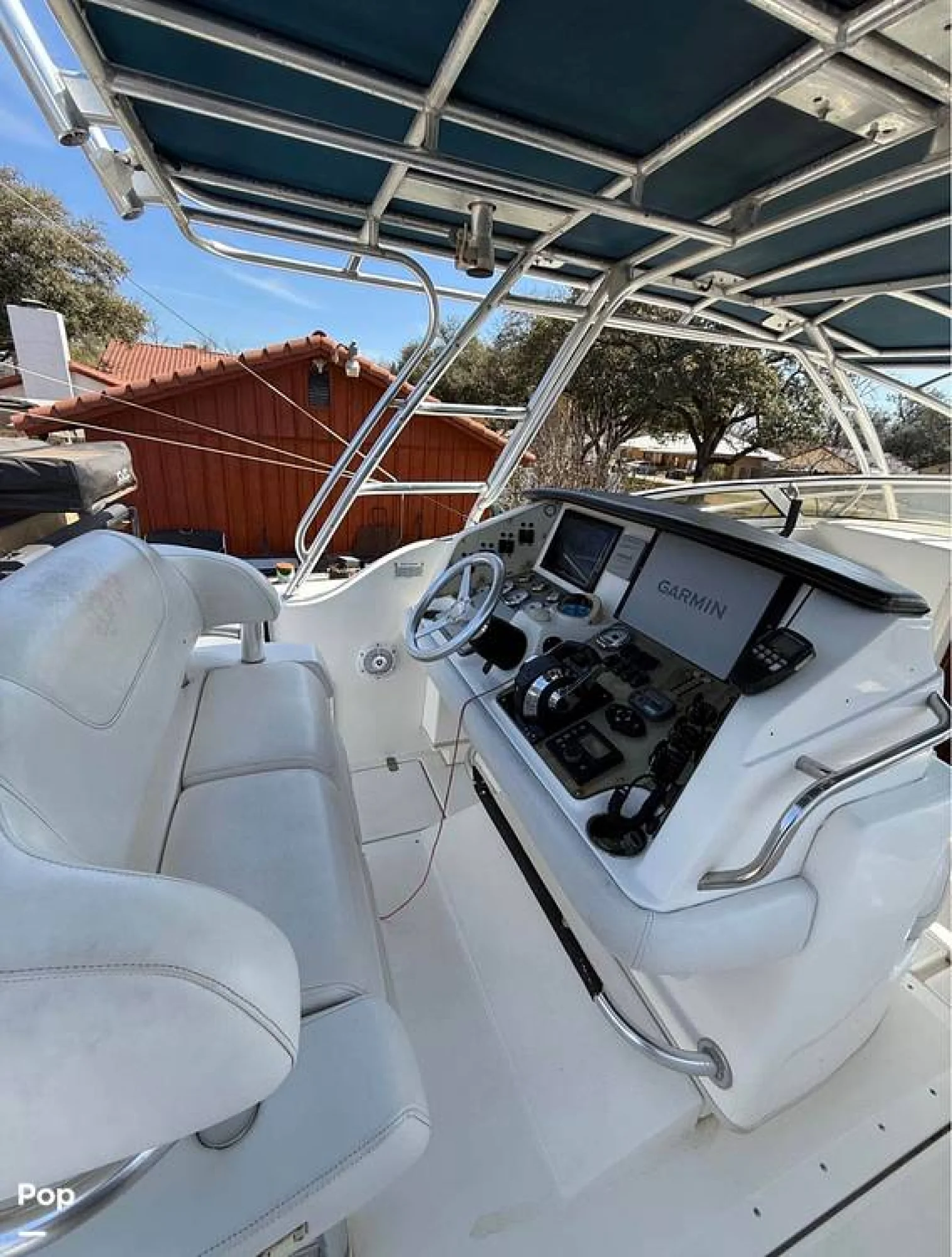 2009 Fountain LX 38 - Image 2