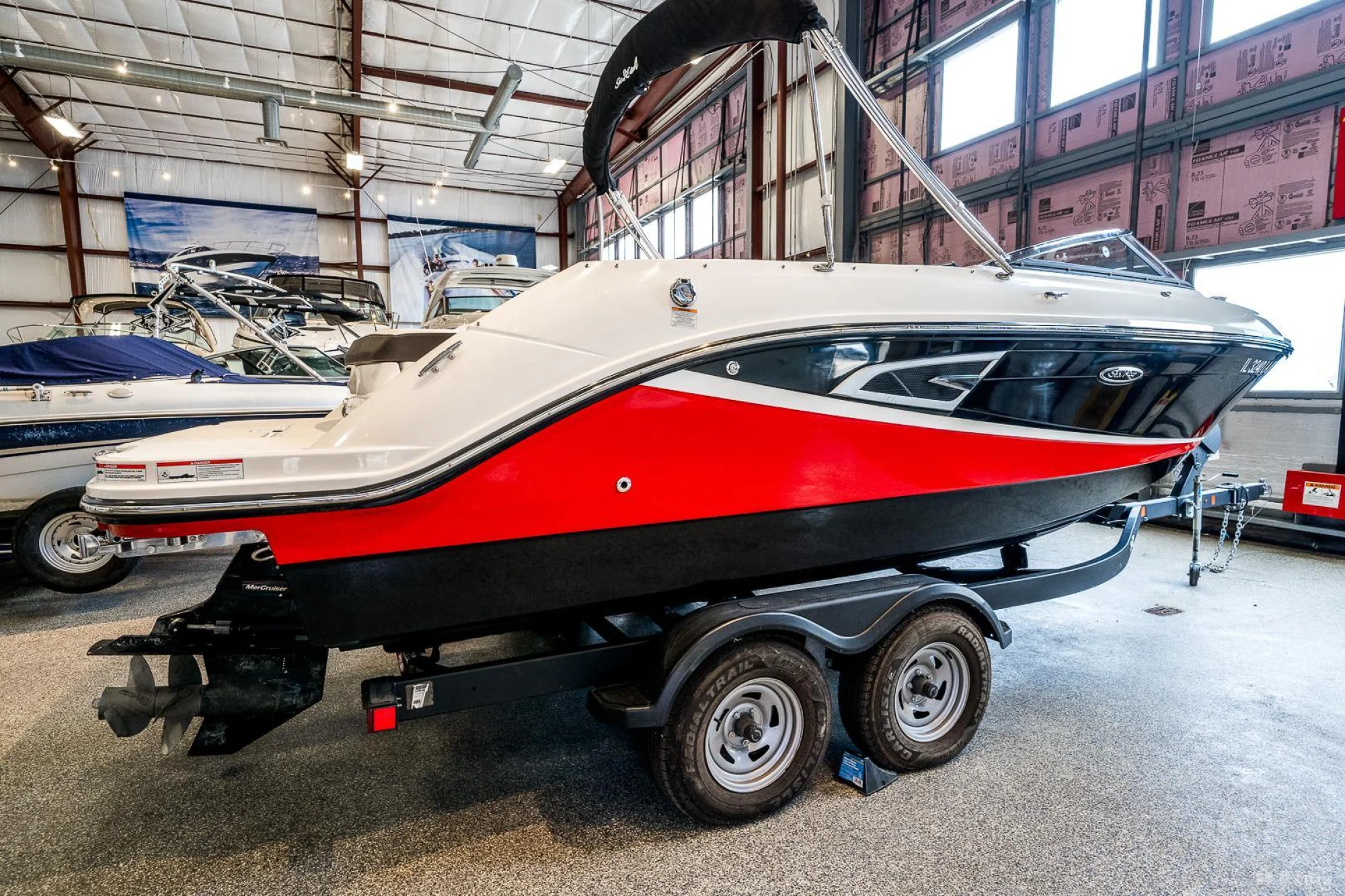 2020 Sea Ray 230 SLX - Image 5