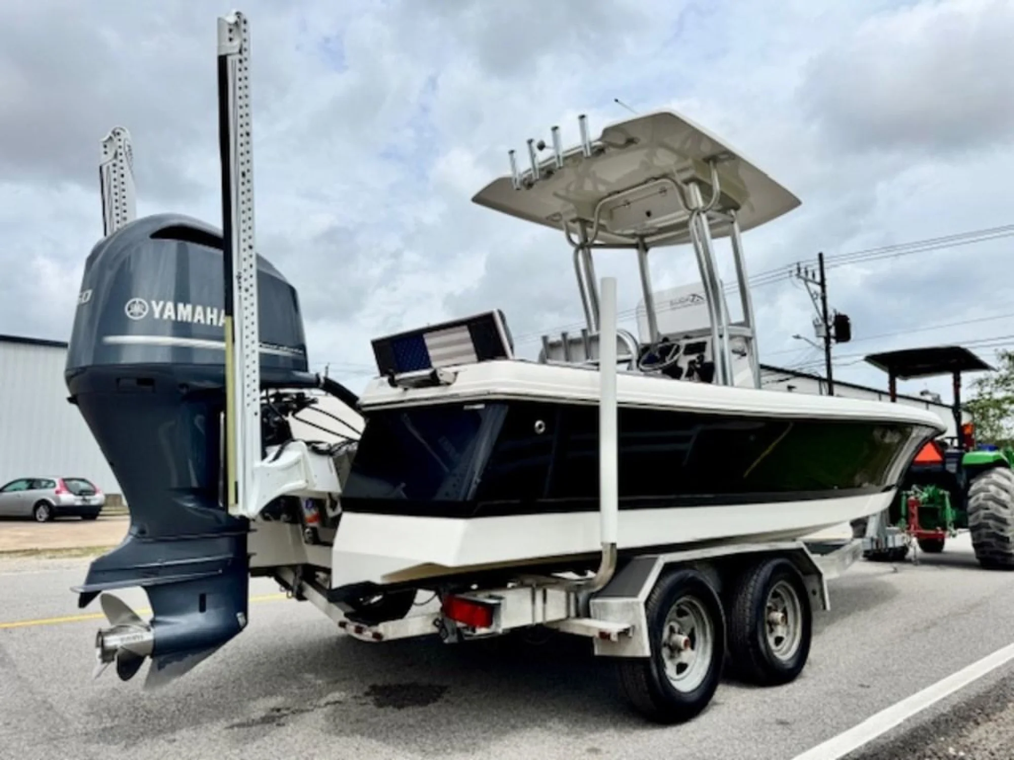 2015 Robalo 226 Cayman - Image 4