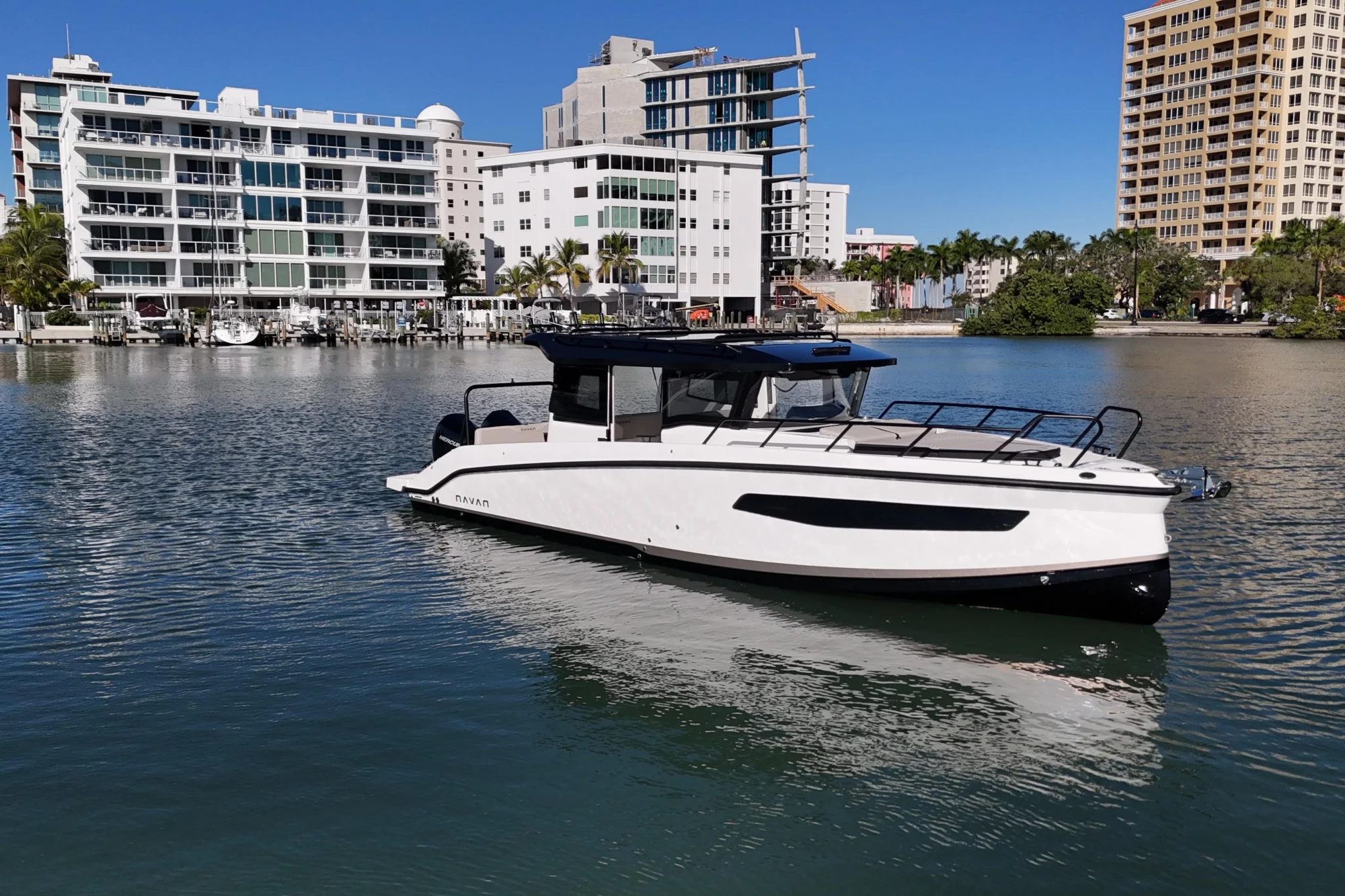2026 Navan C30 - Image 4