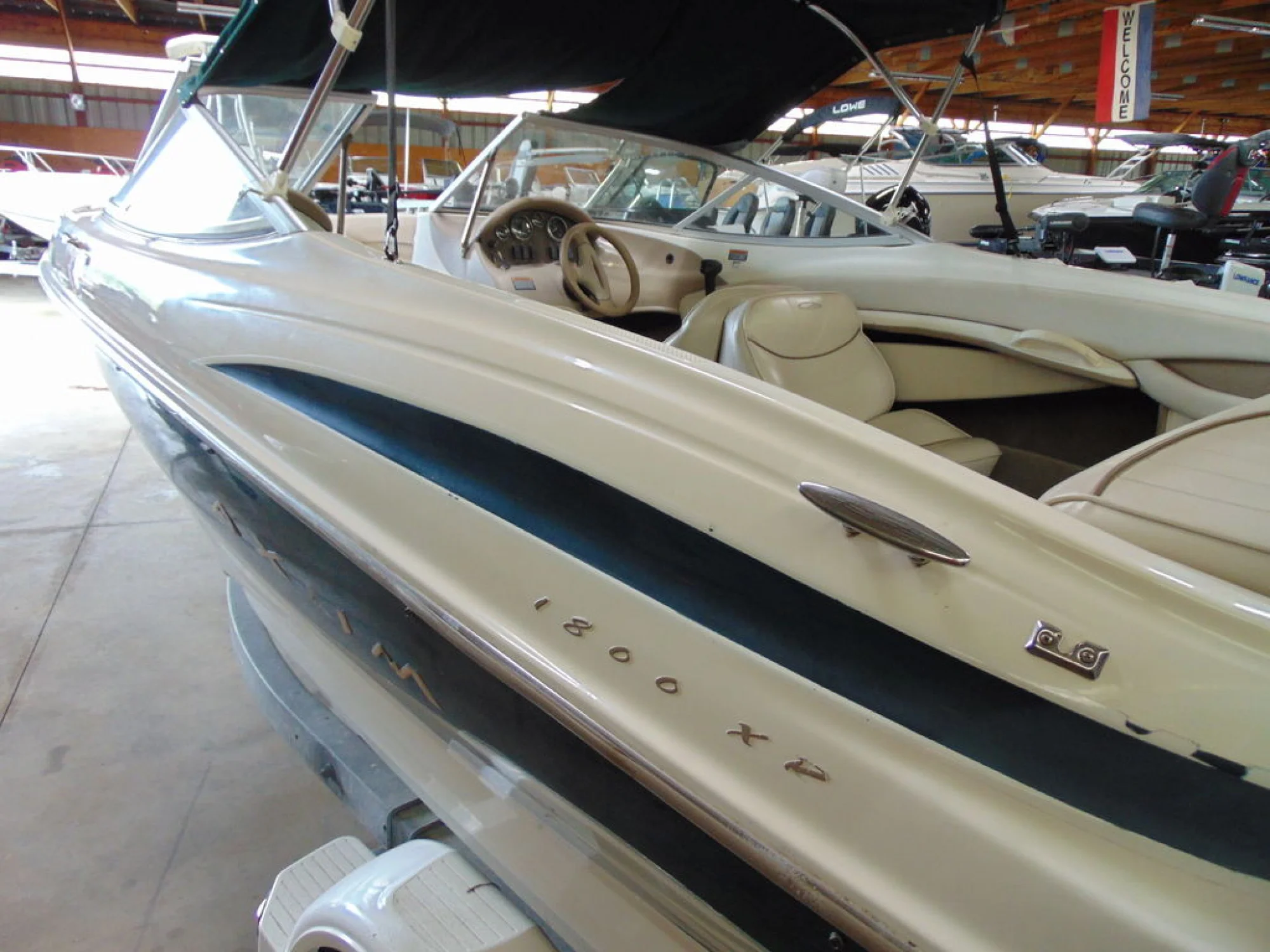 Maxum 1800XR - Image 4