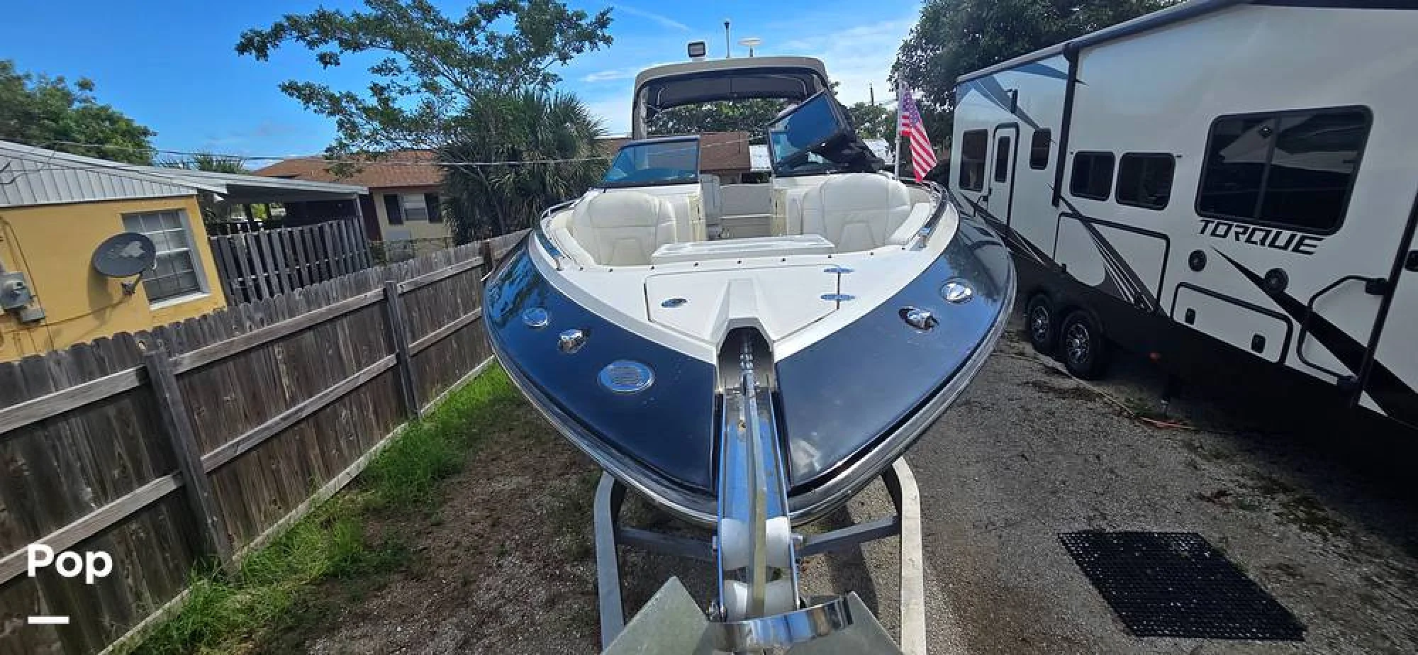 2012 Monterey 328 Super Sport - Image 2