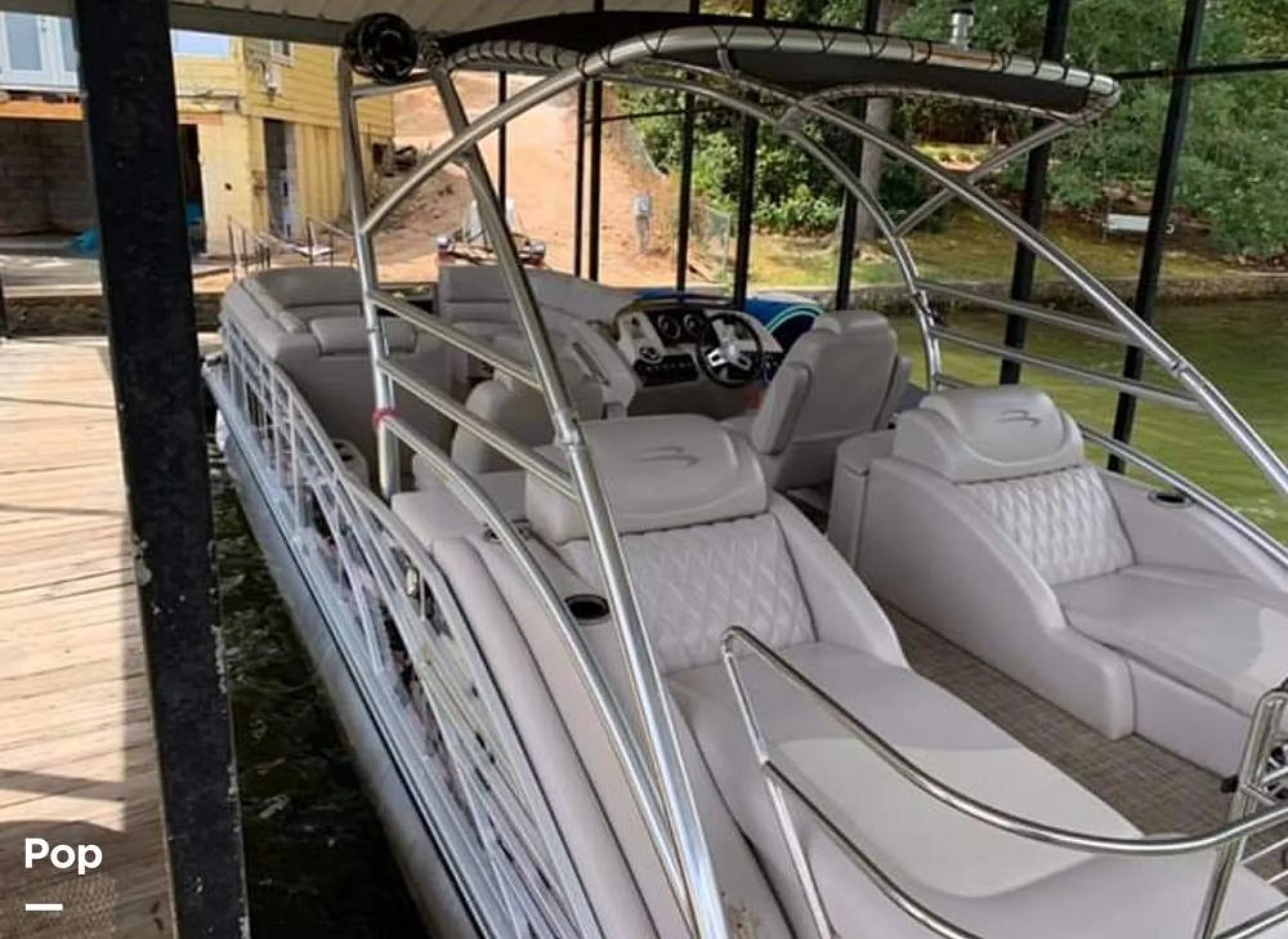 2013 Bennington 2575QCW - Image 3