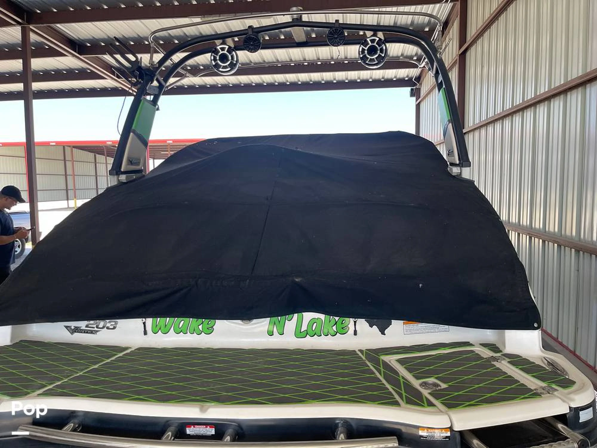 2017 Chaparral 203 VRX - Image 5