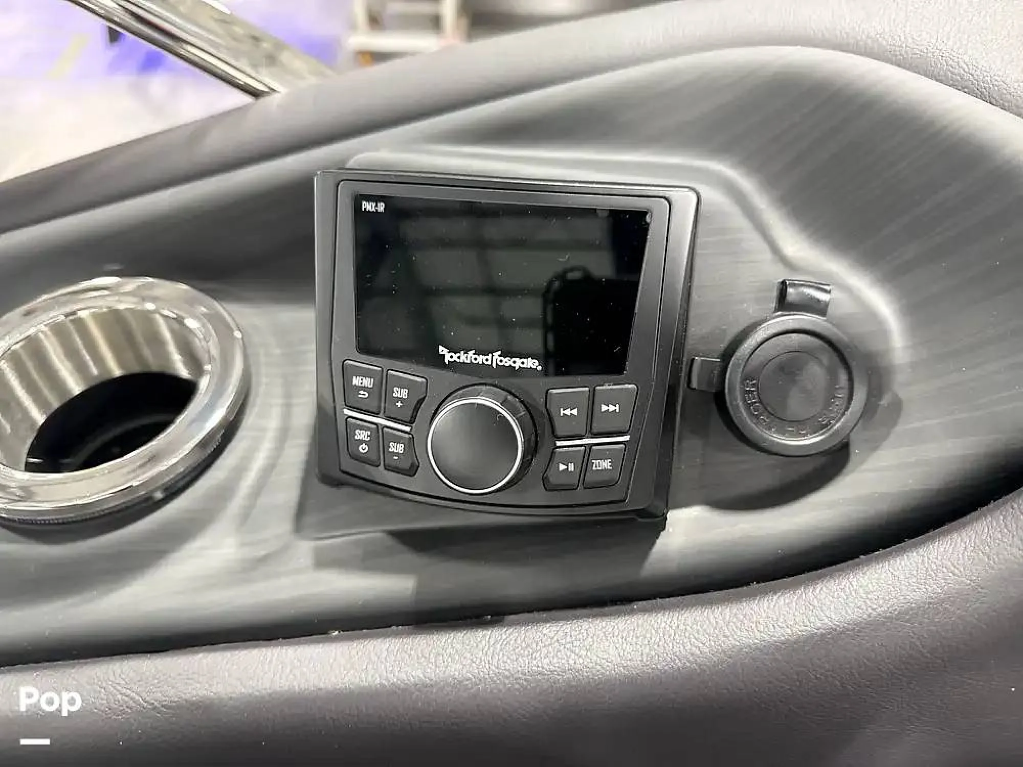 2025 Bennington 25 RXSB - Image 2