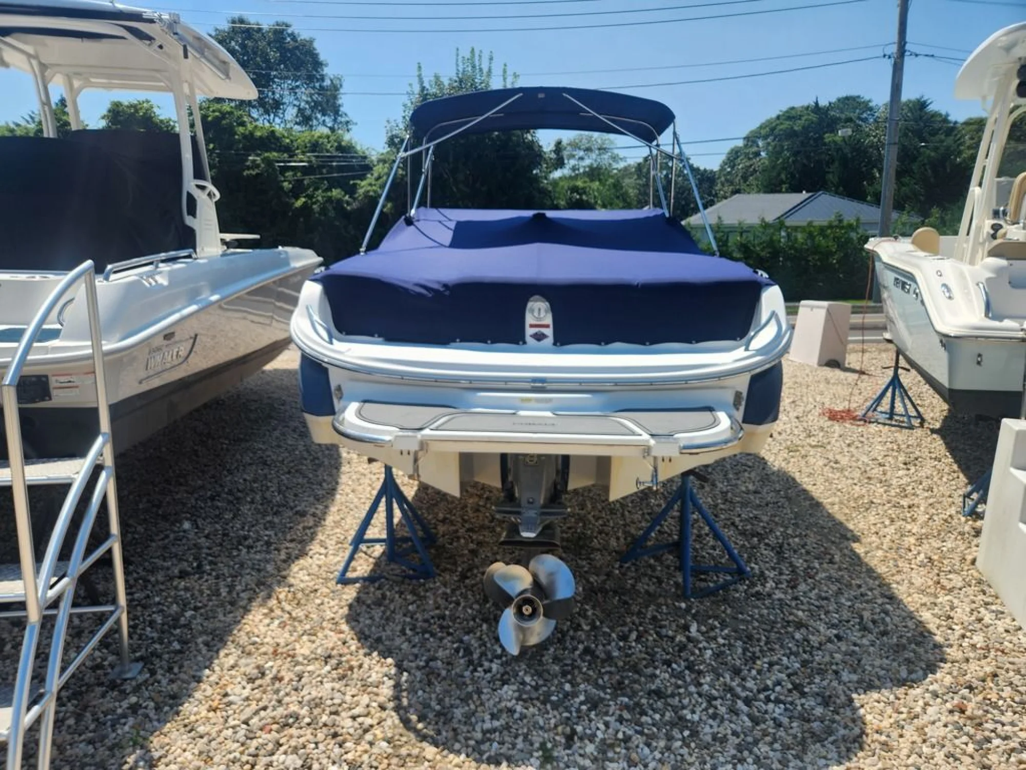 Cobalt Boats 220 - Image 3