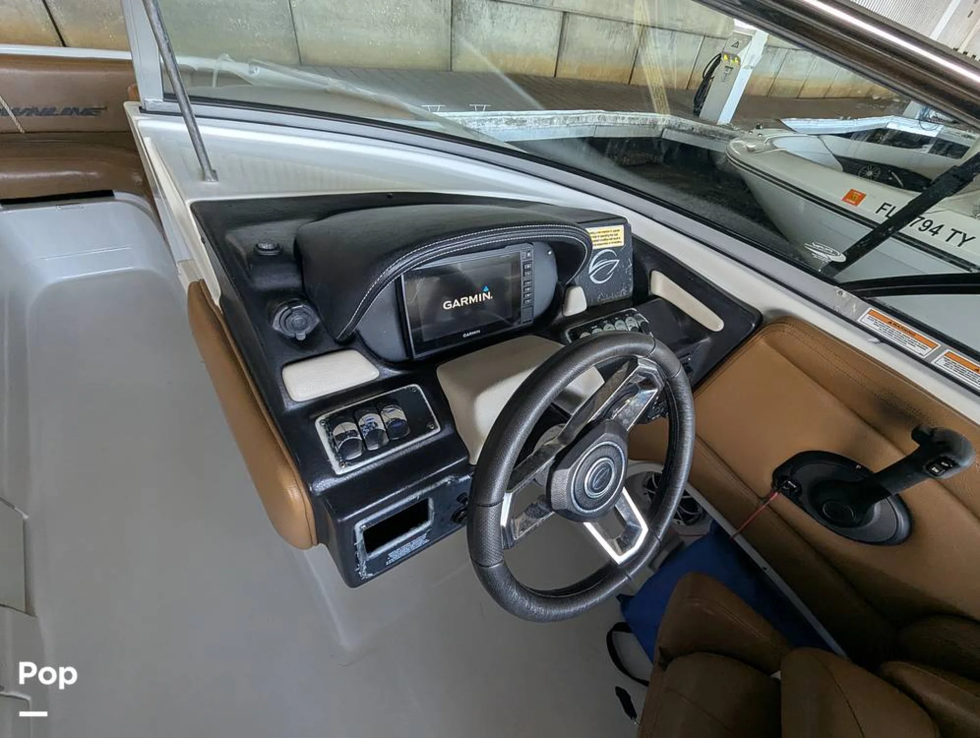 2023 Crownline E235XS - Image 4