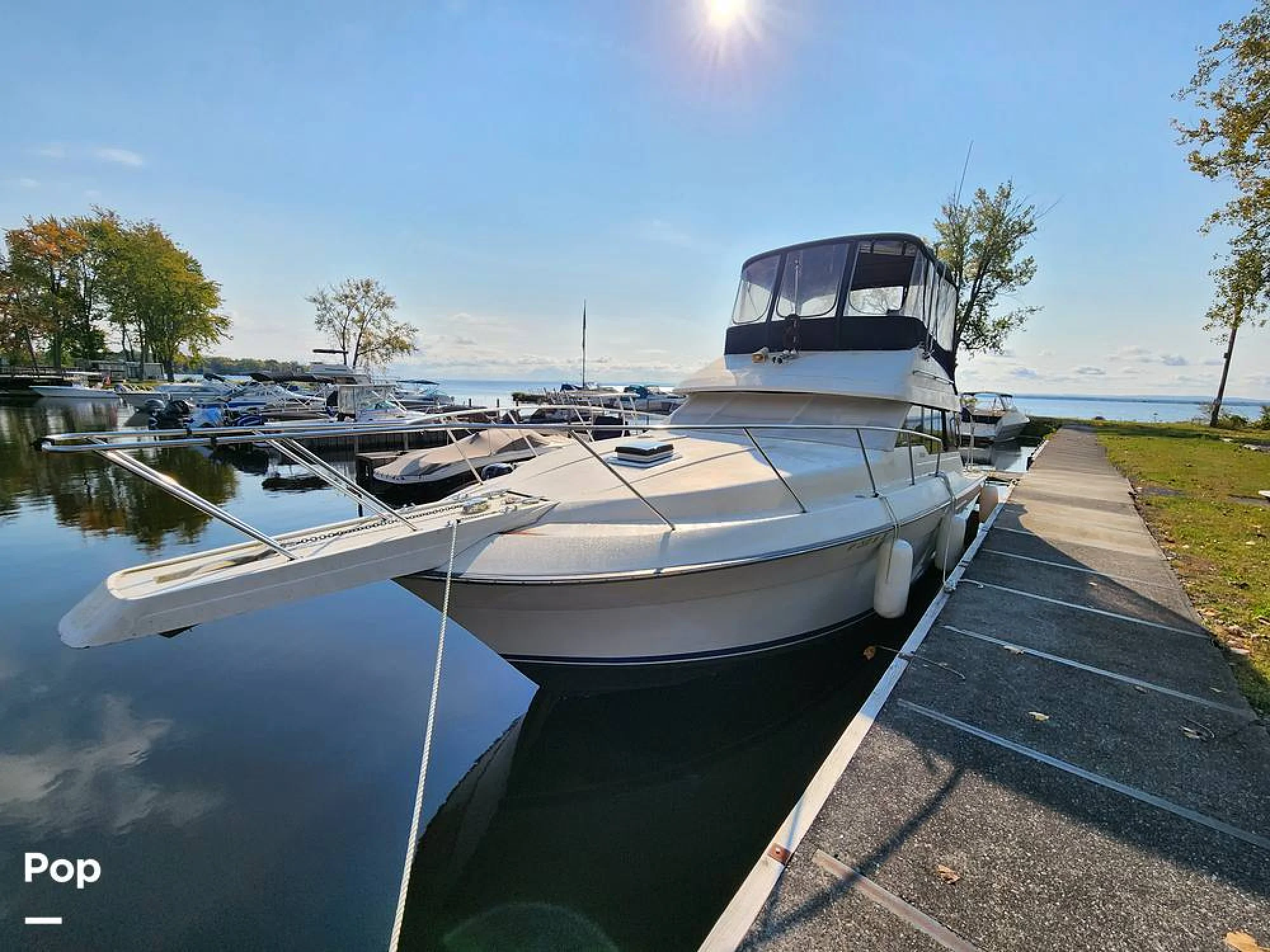 1990 Silverton 34 Convertible - Main Image