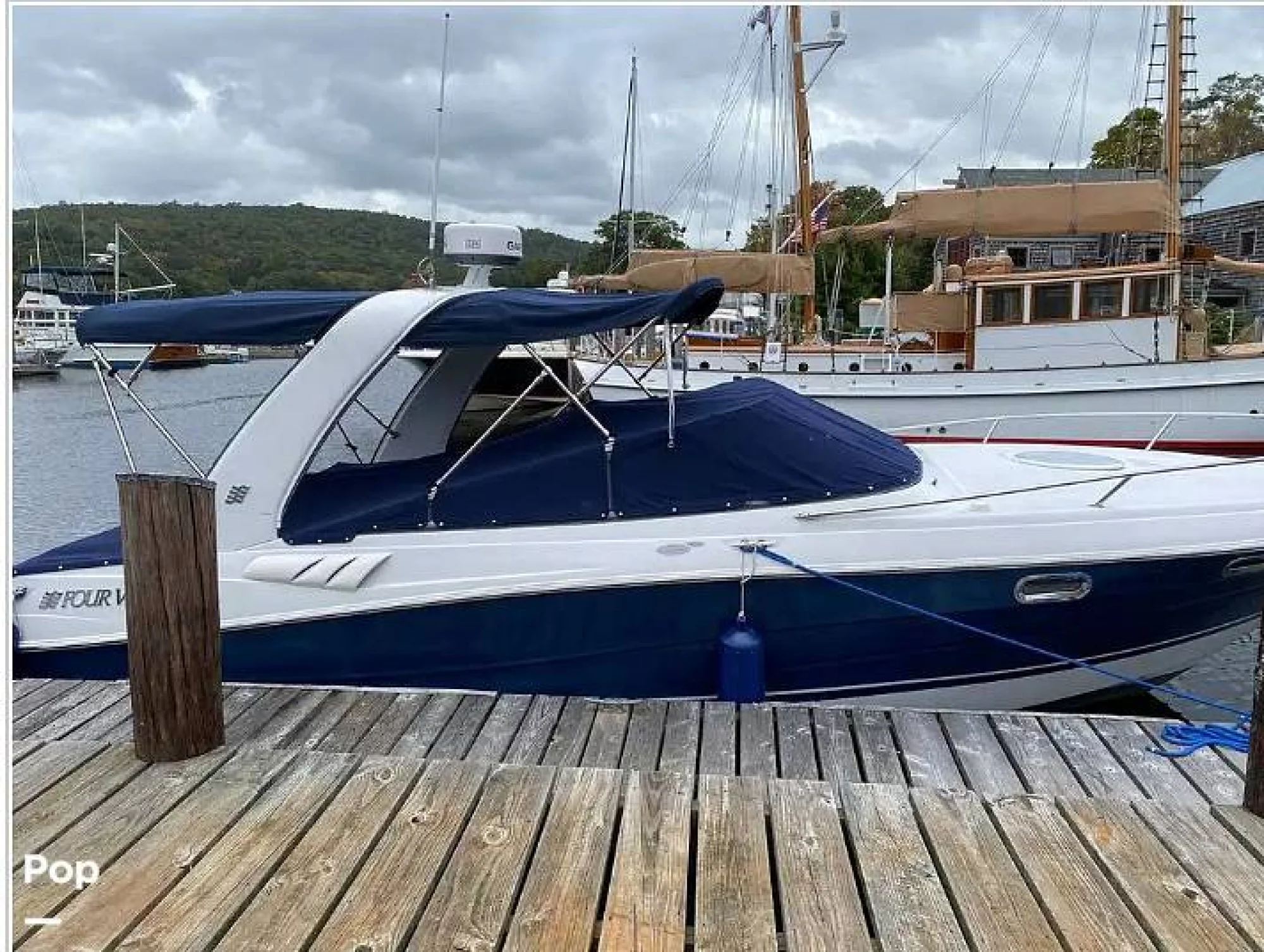 2005 Four Winns Sundowner 285 - Main Image