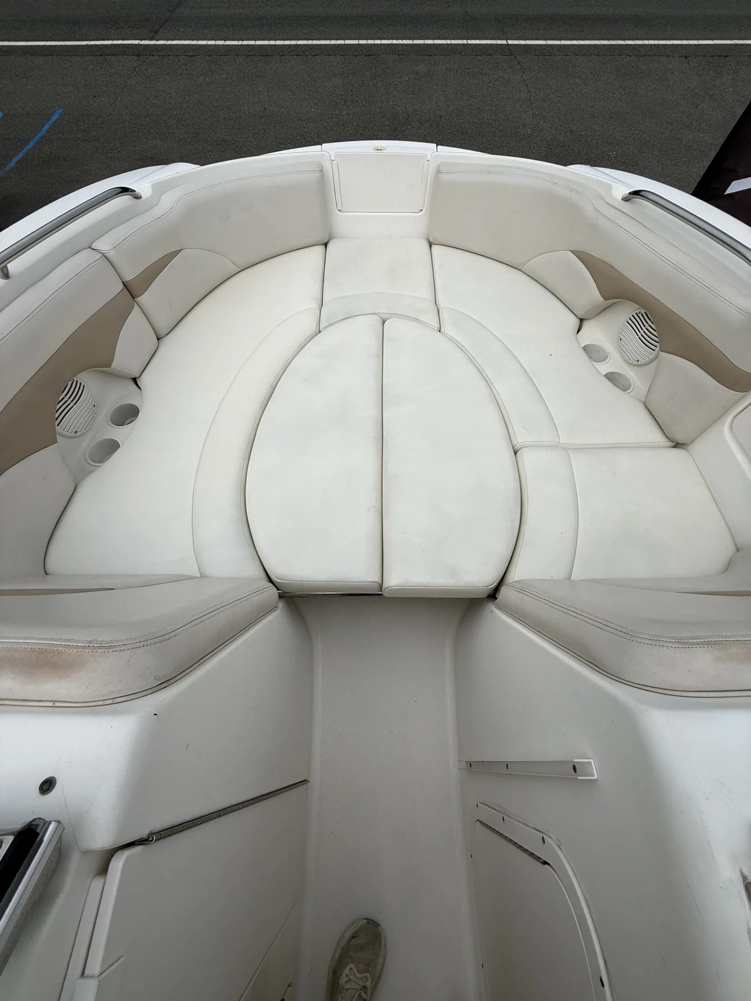 2002 Chaparral 243 Sunesta - Image 5
