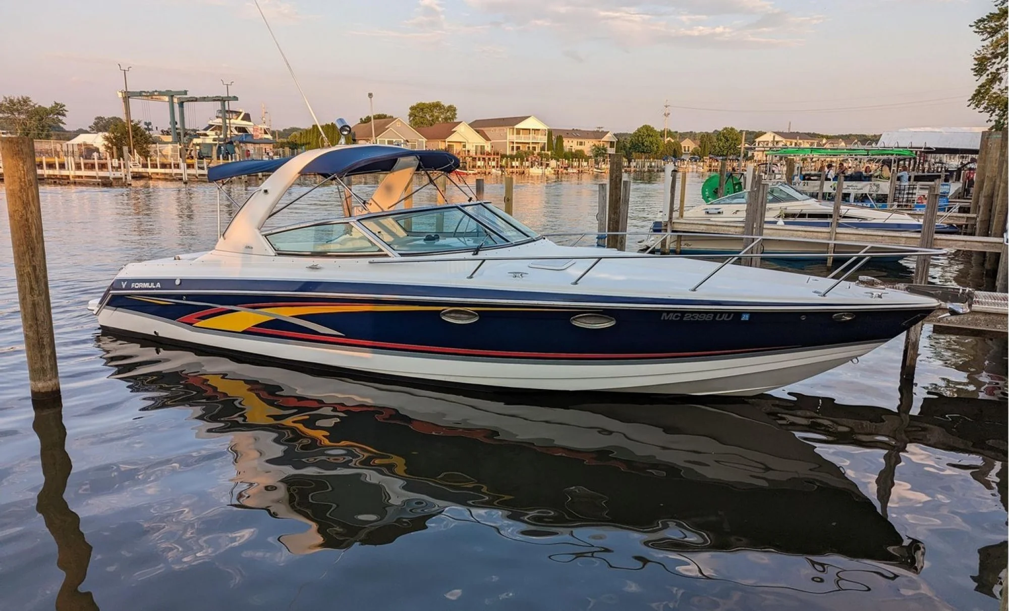 2007 Formula 330 Sun Sport