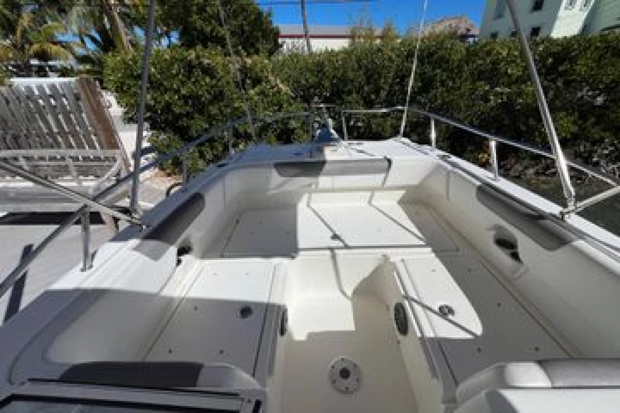 2017 World Cat 255 DC - Dual Console | 25ft - Image 5