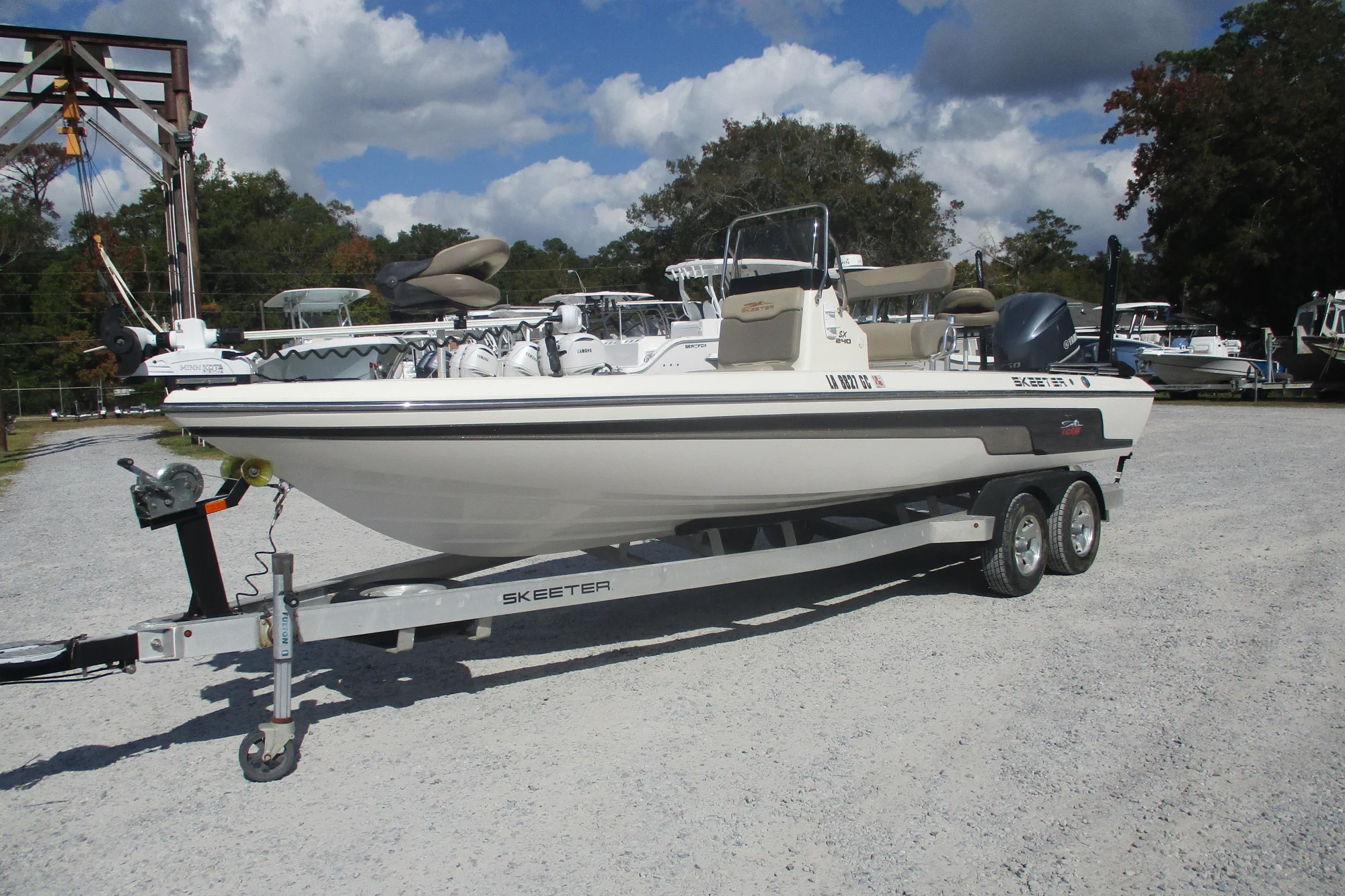 2014 Skeeter SX240 - Image 2