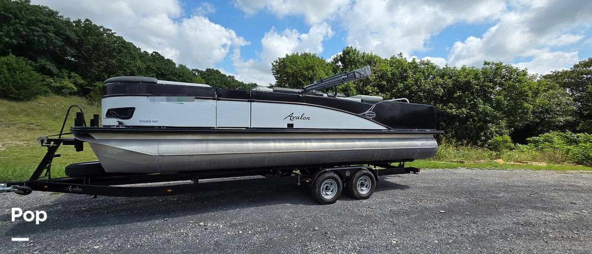 2021 Avalon 2585RF - Image 3
