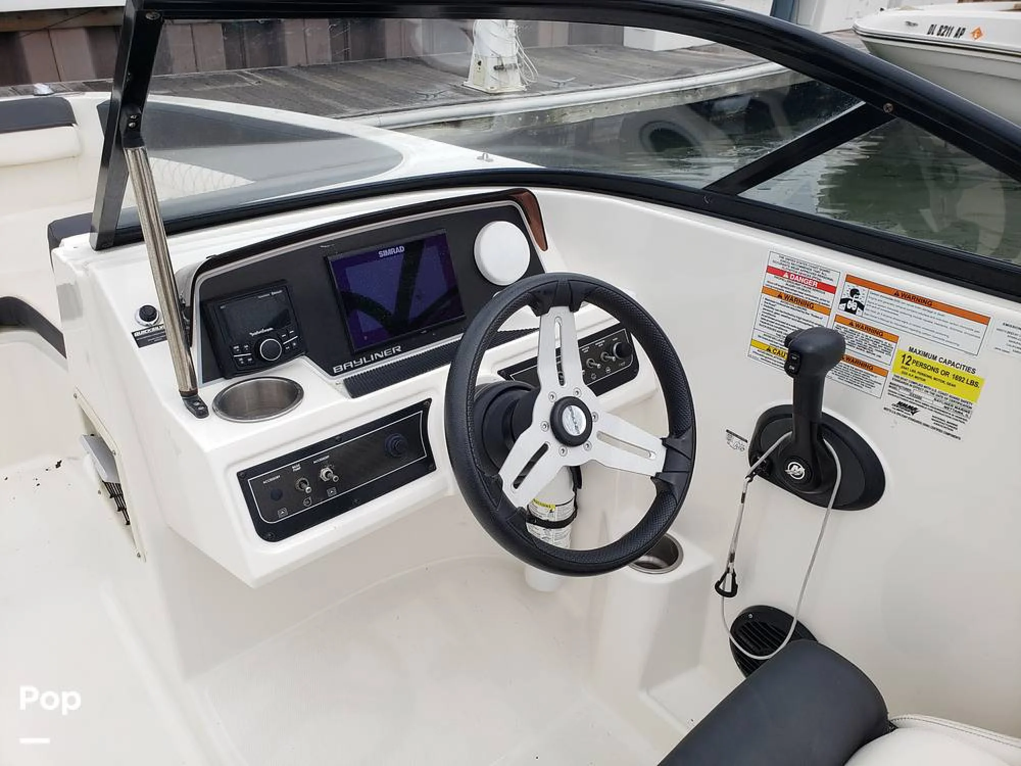 2023 Bayliner DX 2200 - Image 5